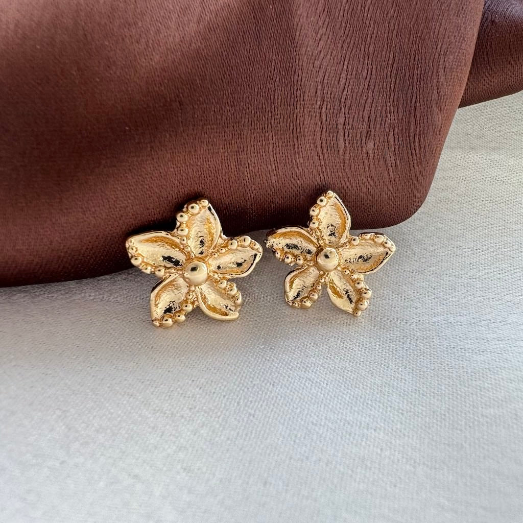 TFC Flower Shine Gold Plated Stud Earrings