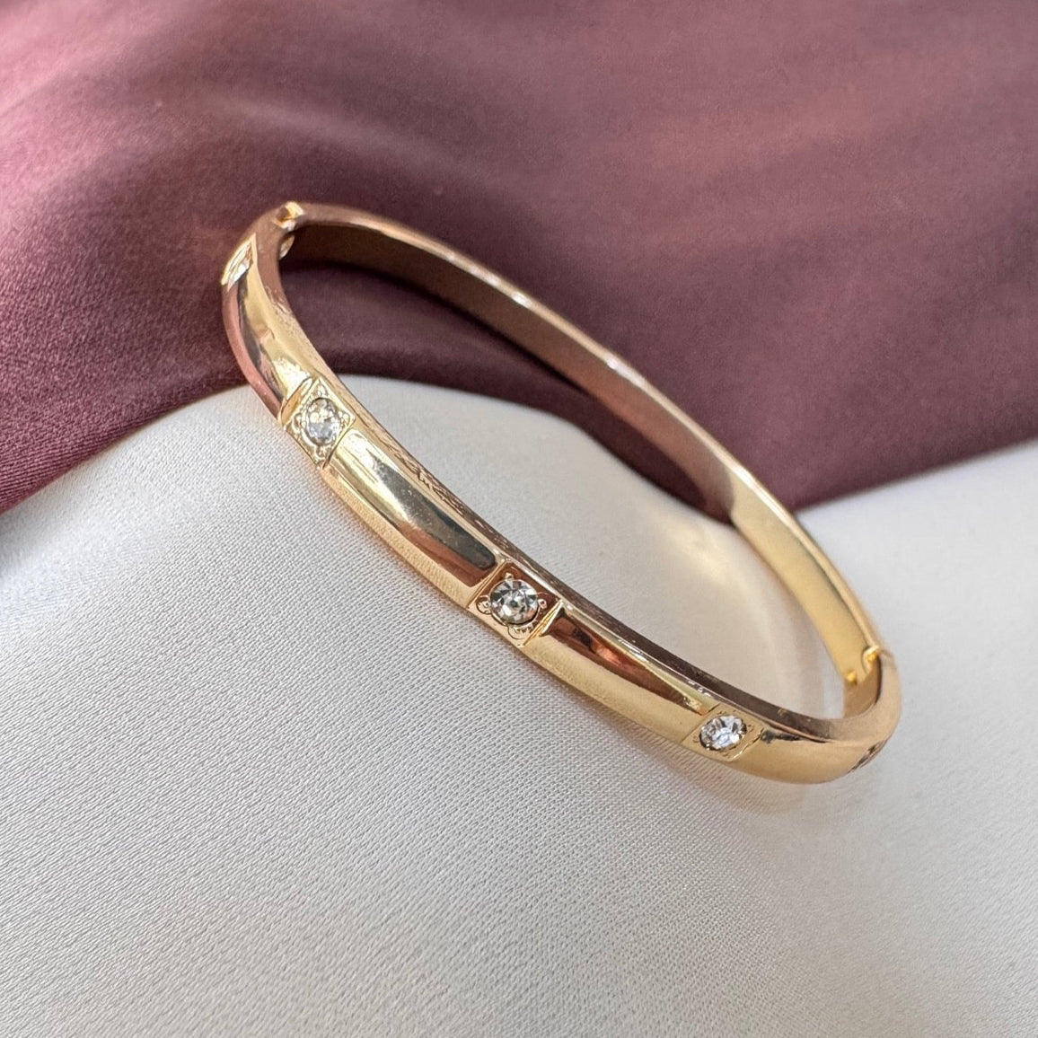 TFC Size 2.2 Topper Gold Plated Bracelet Bangle