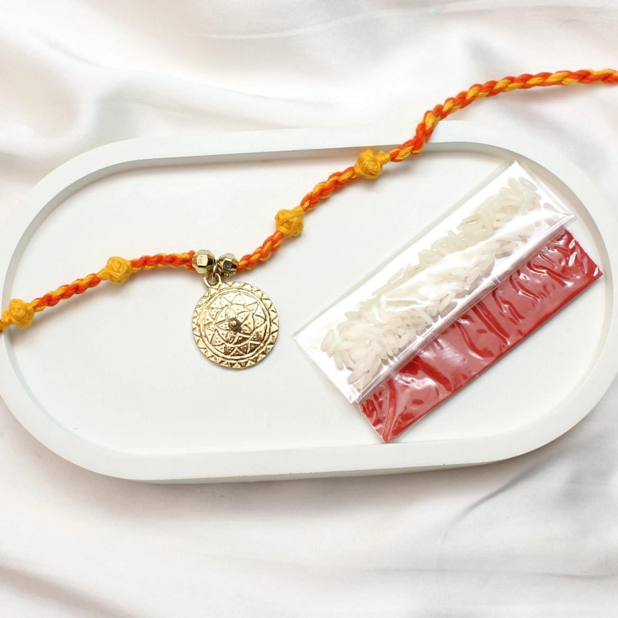 TFC Vihaan Gold Plated Thread Rakhi