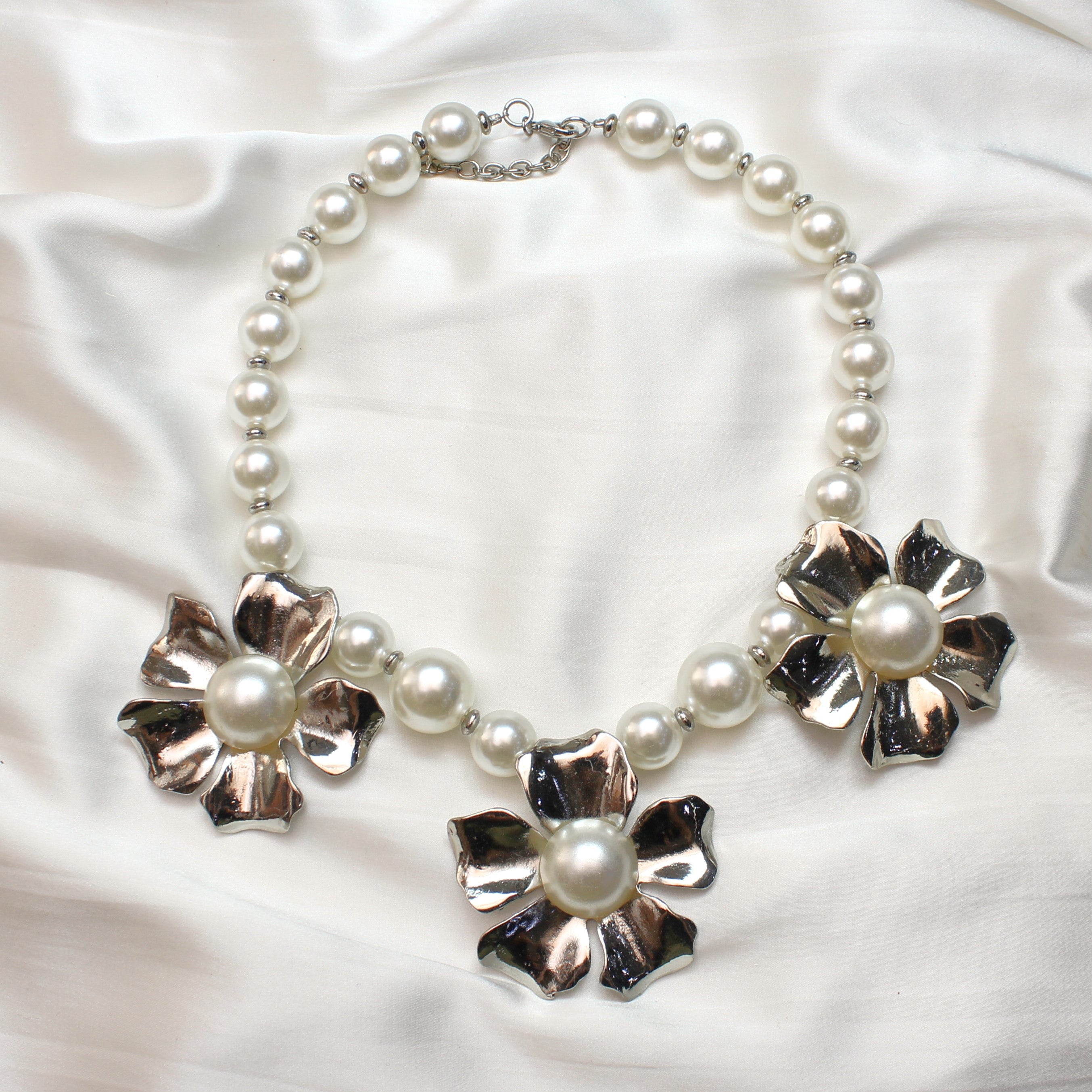 TFC Magna Flora Silver Plated Pearl Necklace