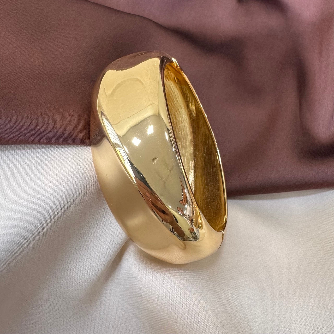 TFC Size 2.6 Bold Line Gold Plated Bracelet Bangle