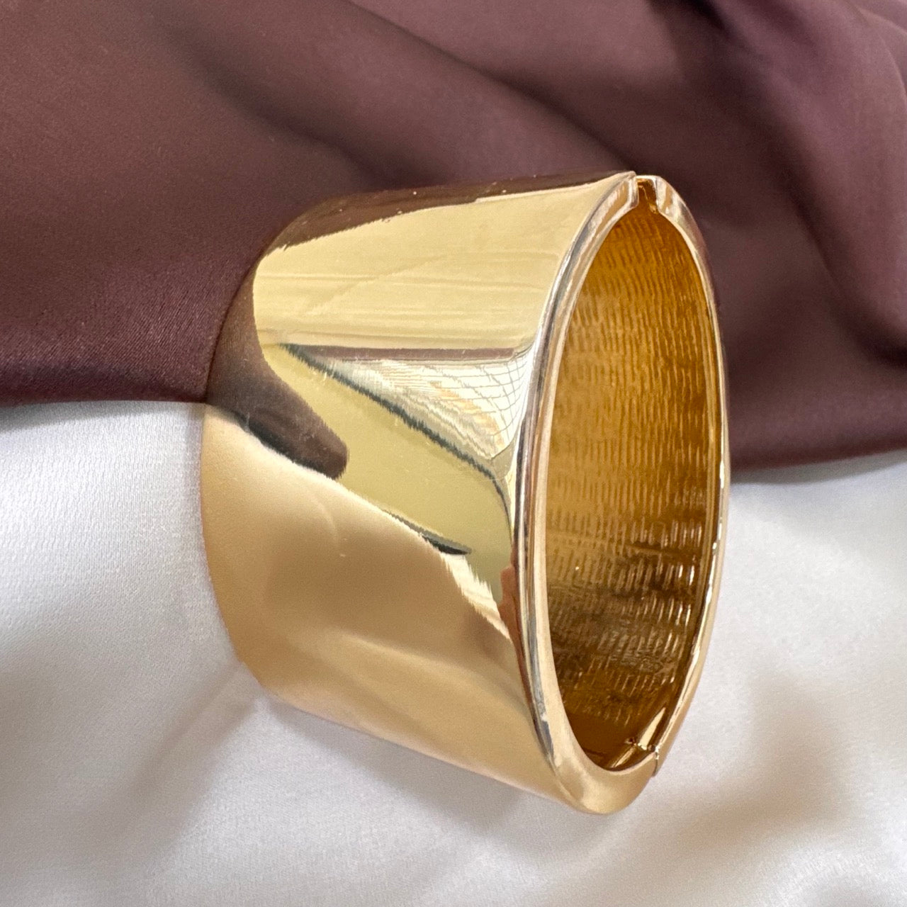 TFC Size 2.6 Elegant Gold Plated Bracelet Bangle