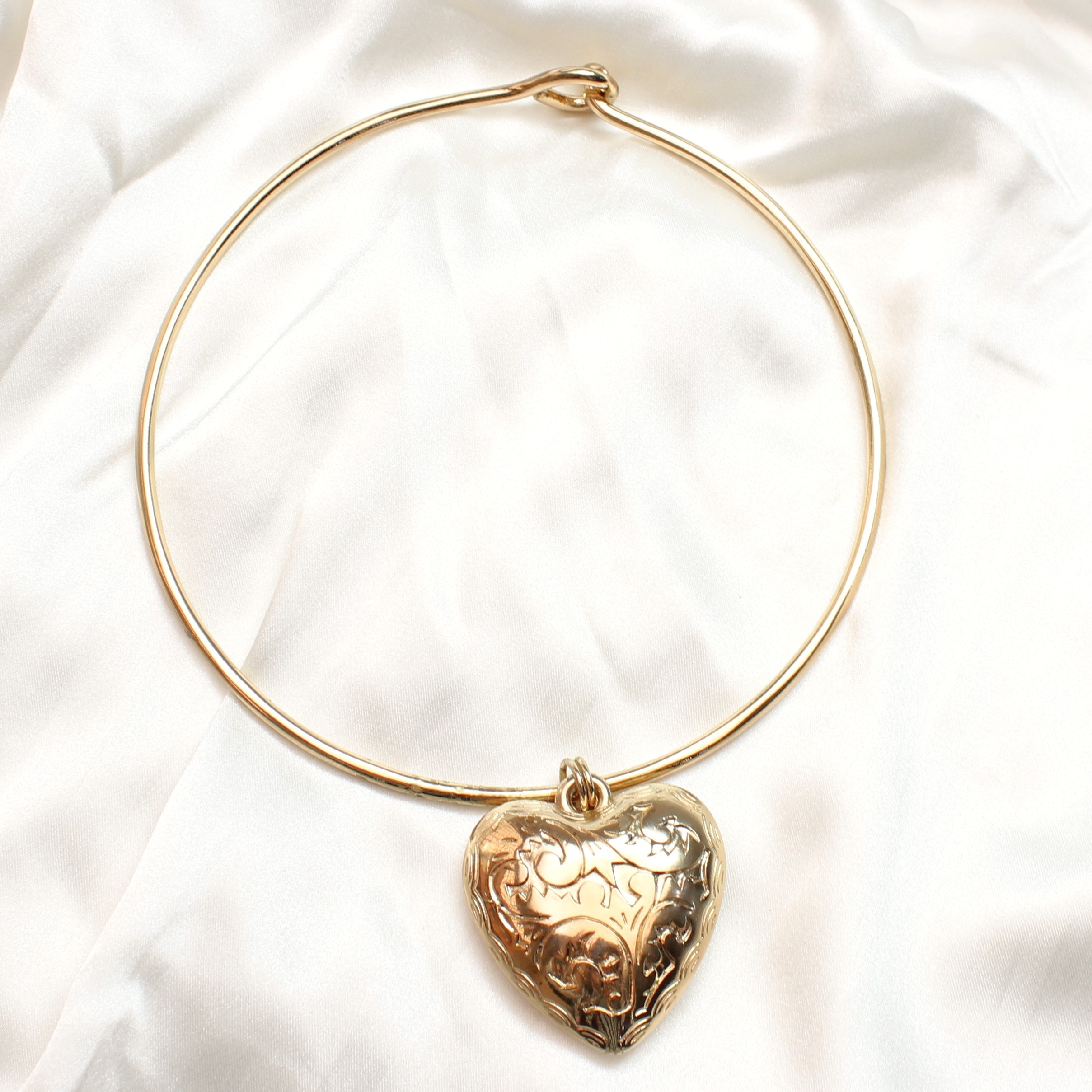 TFC Bold Heart Hasli Gold Plated Choker Necklace