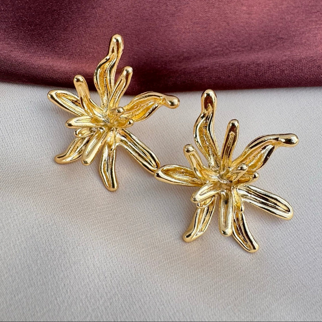TFC Fashion Flower Gold Plated Stud Earrings