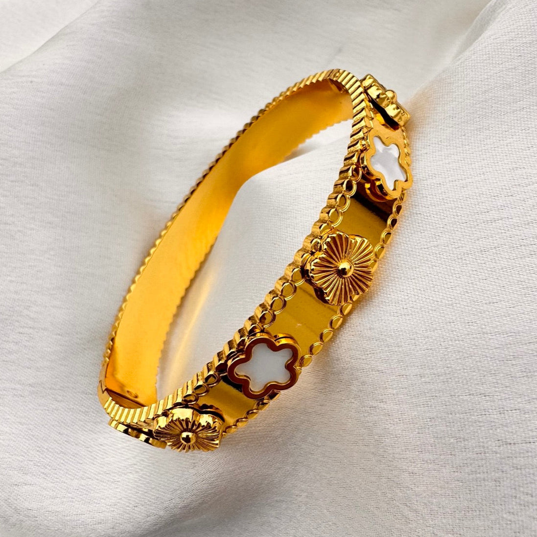 TFC Calmy Bloom Gold Plated Bracelet Bangle (size 2-8)