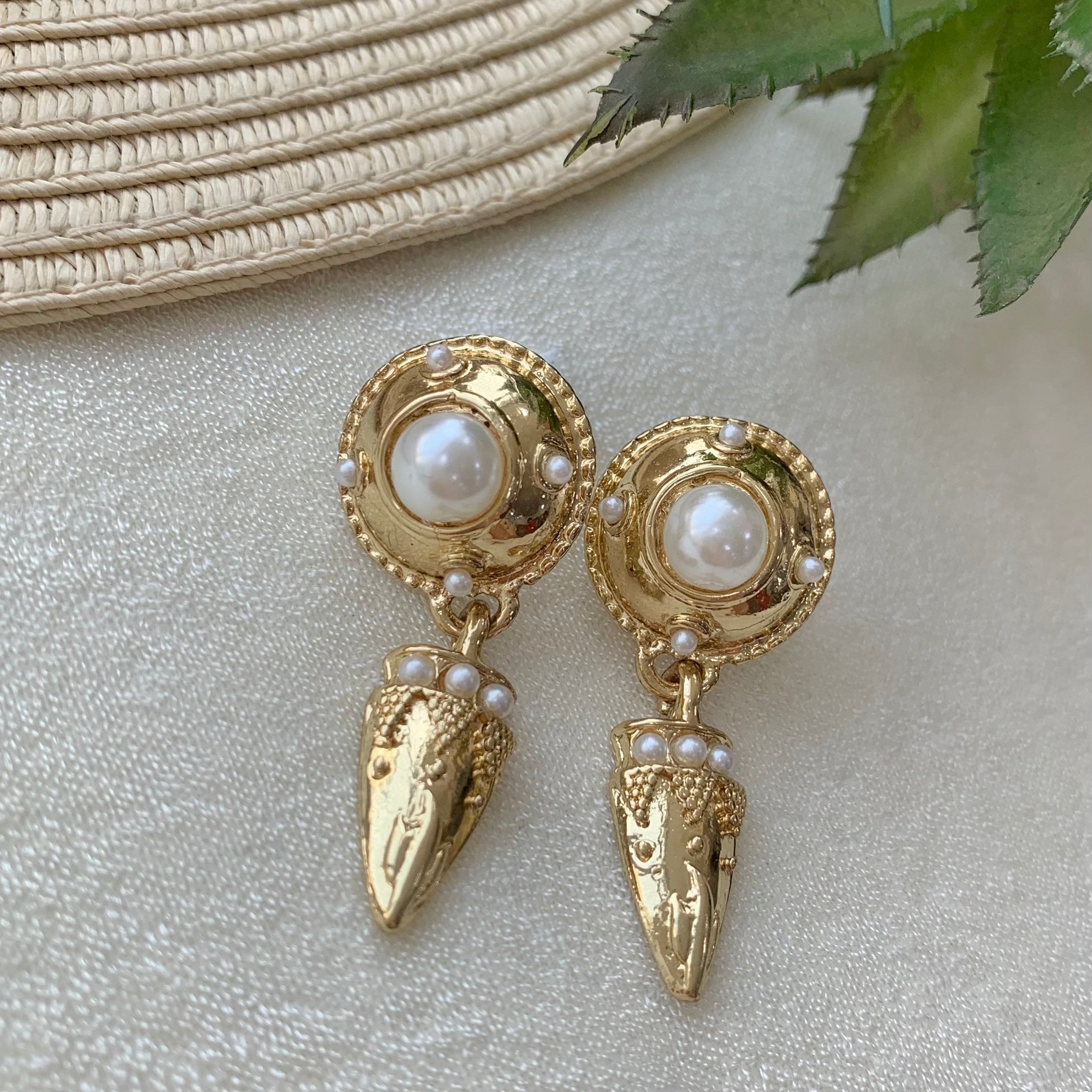 TFC Glamour Nova Gold Plated Dangler Earrings- Discover daily wear gold earrings including stud earrings, hoop earrings, and pearl earrings, perfect as earrings for women and earrings for girls.Find the cheapest fashion jewellery which is anti-tarnis​h only at The Fun company
