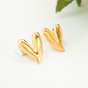 TFC Heartthrob Gold Plated Stud Earrings
