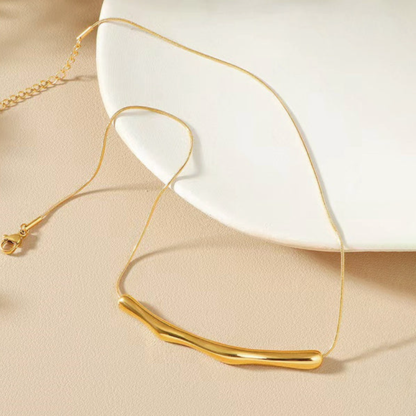 TFC Sleek Arc Gold Plated Necklace