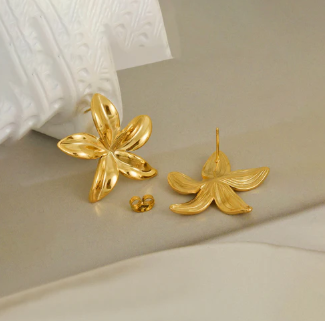 TFC Patel flower Gold Plated Stud Earrings