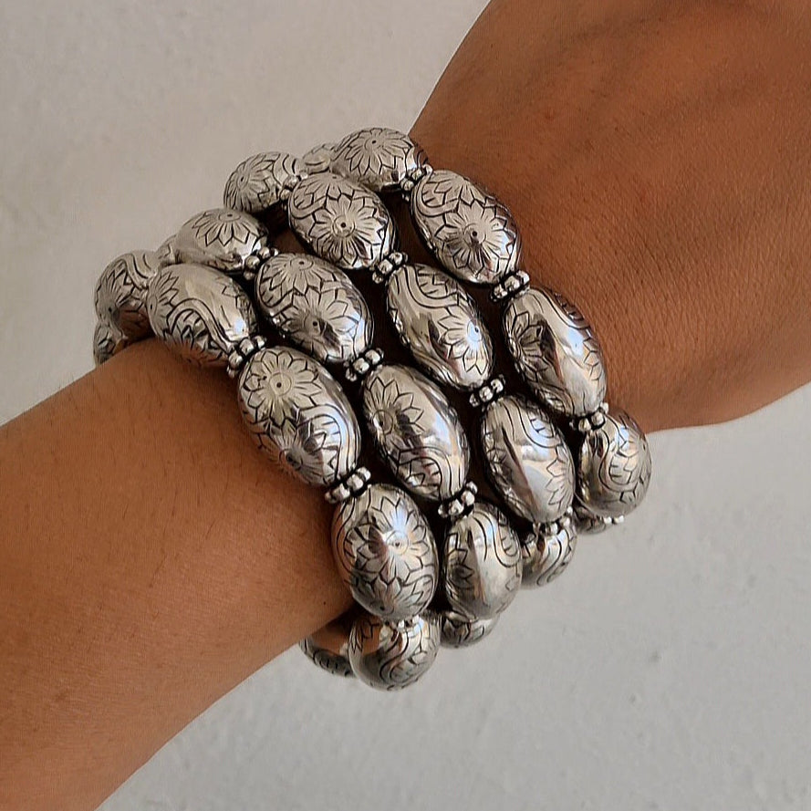 TFC Flower Craft Oxidised Silver Plated Bracelet ( set of 4)