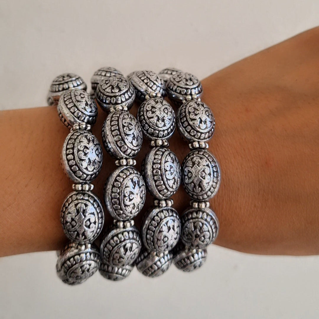 TFC Breeze Knot Oxidised Silver Plated Bracelet (Set of 4)