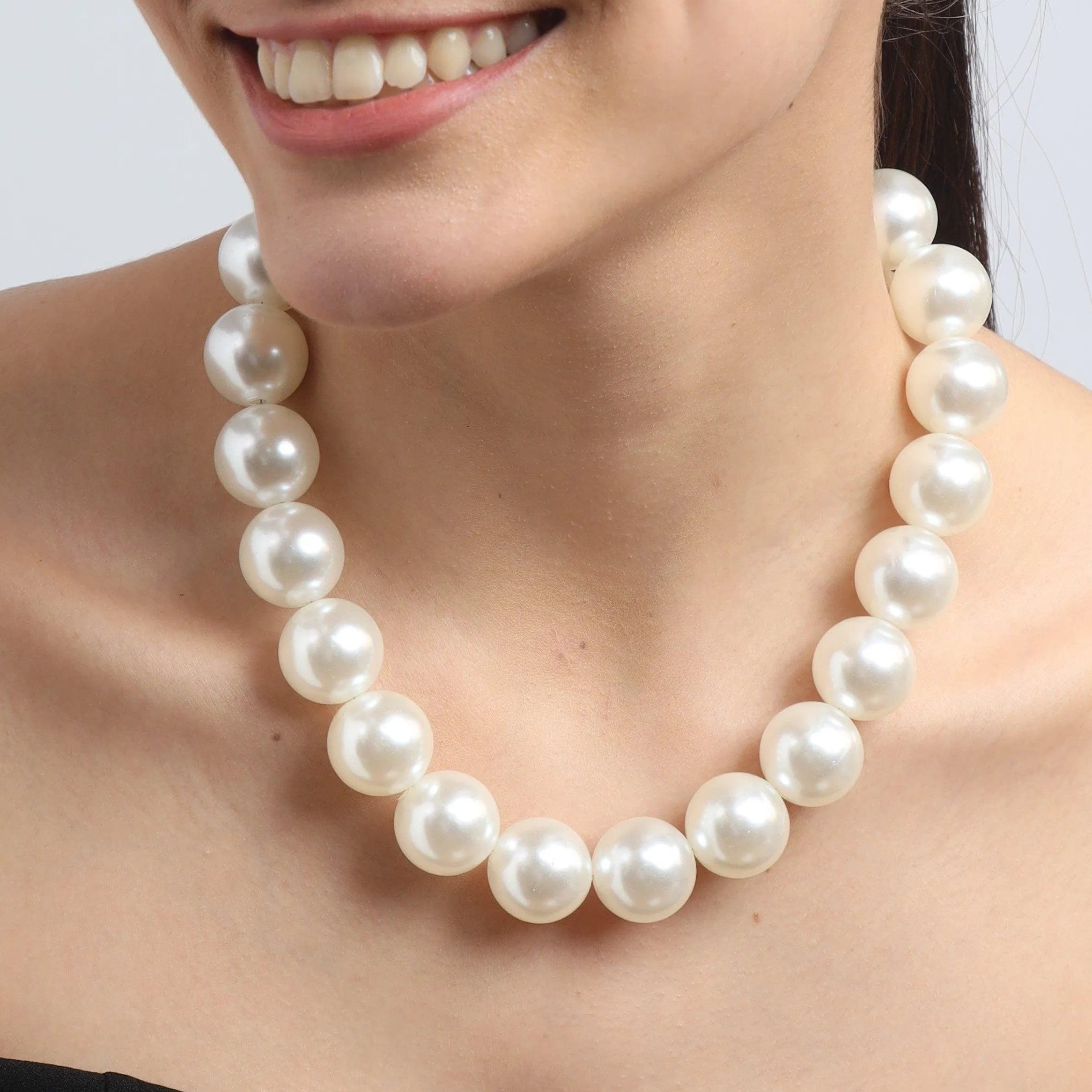TFC Adorn Big Bold Pearl Beads Statement Necklace