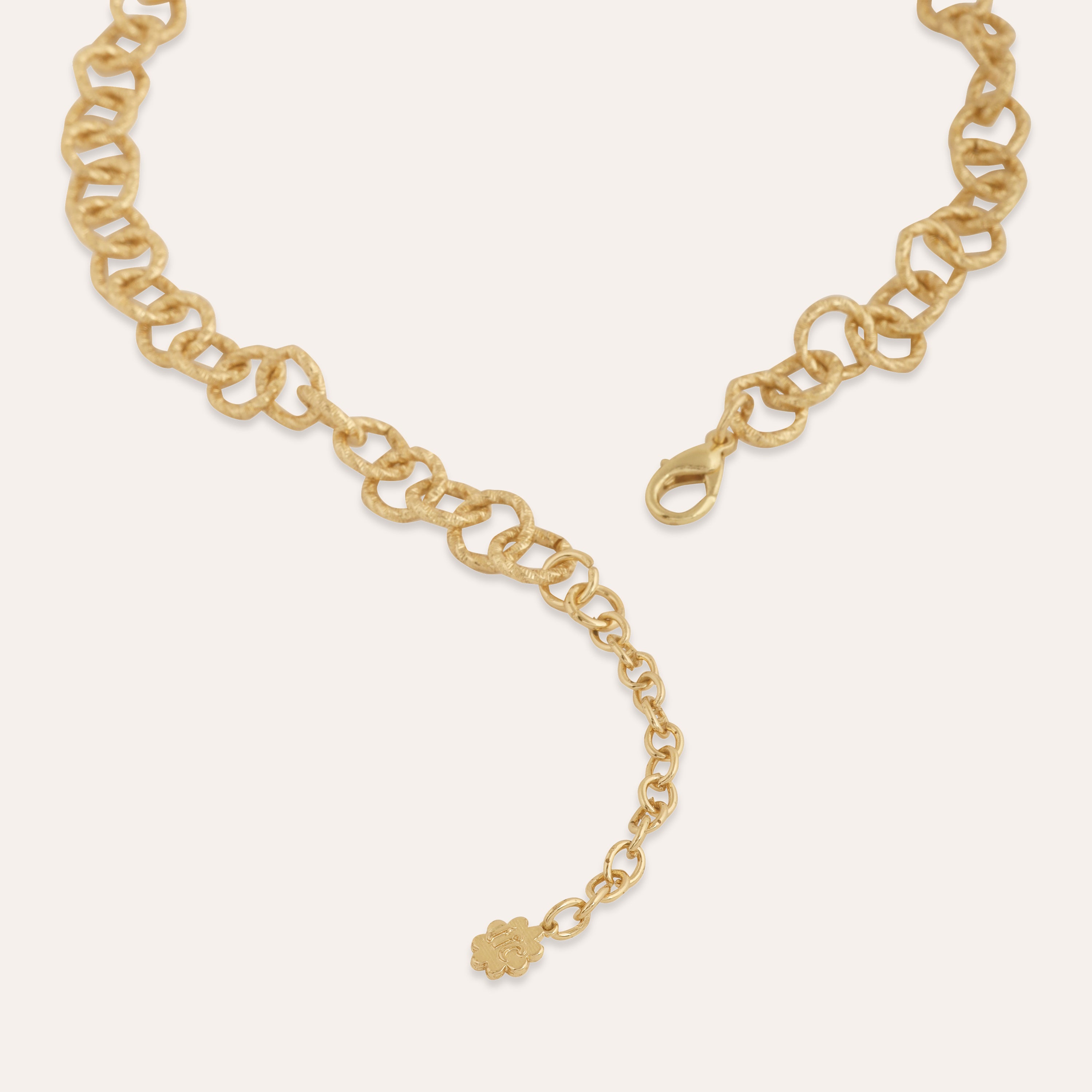 TFC Como Luxury Gold Plated Chain Necklace-Enhance your elegance with our collection of gold-plated necklaces for women. Choose from stunning pendant necklaces, chic choker necklaces, and trendy layered necklaces. Our sleek and dainty designs are both affordable and anti-tarnish, ensuring lasting beauty. Enjoy the cheapest fashion jewellery, lightweight and stylish- only at The Fun Company