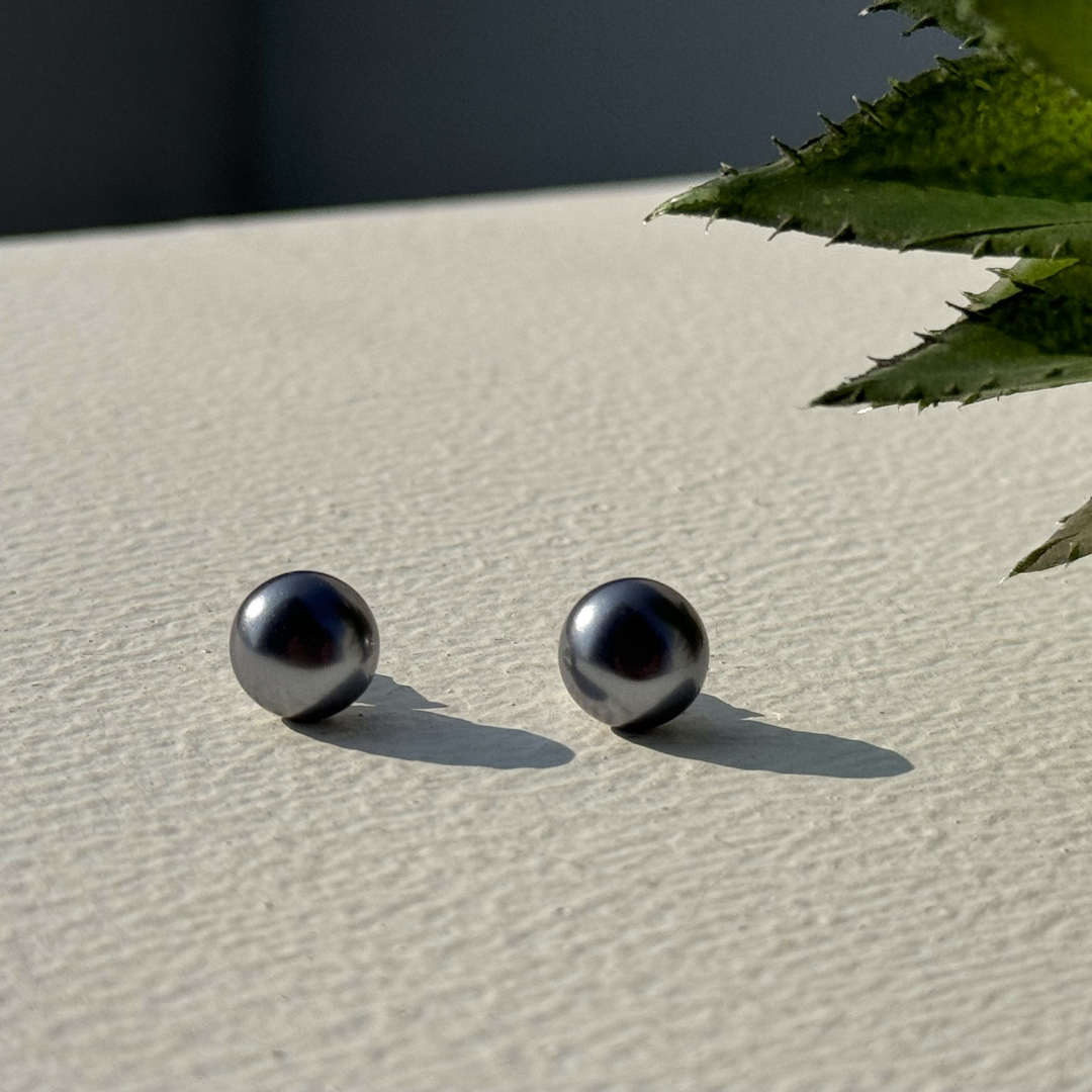 TFC Cute Black Pearl Silver Plated Stud Earrings
