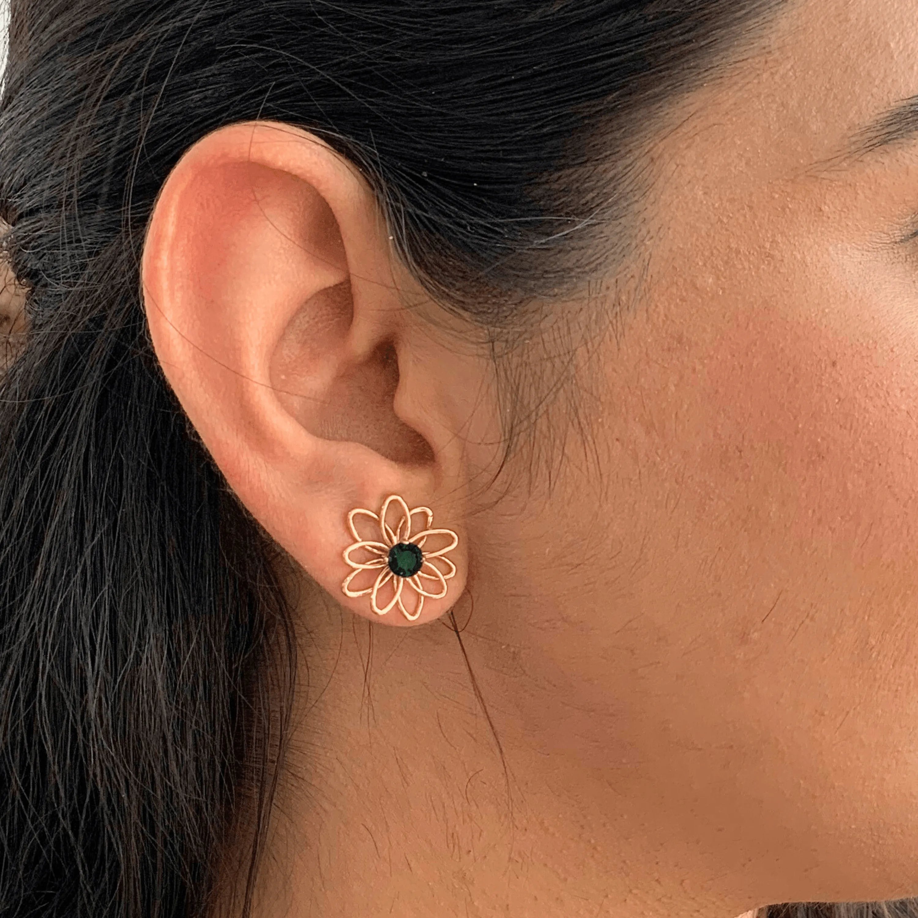 Cute mini hoop earrings deals