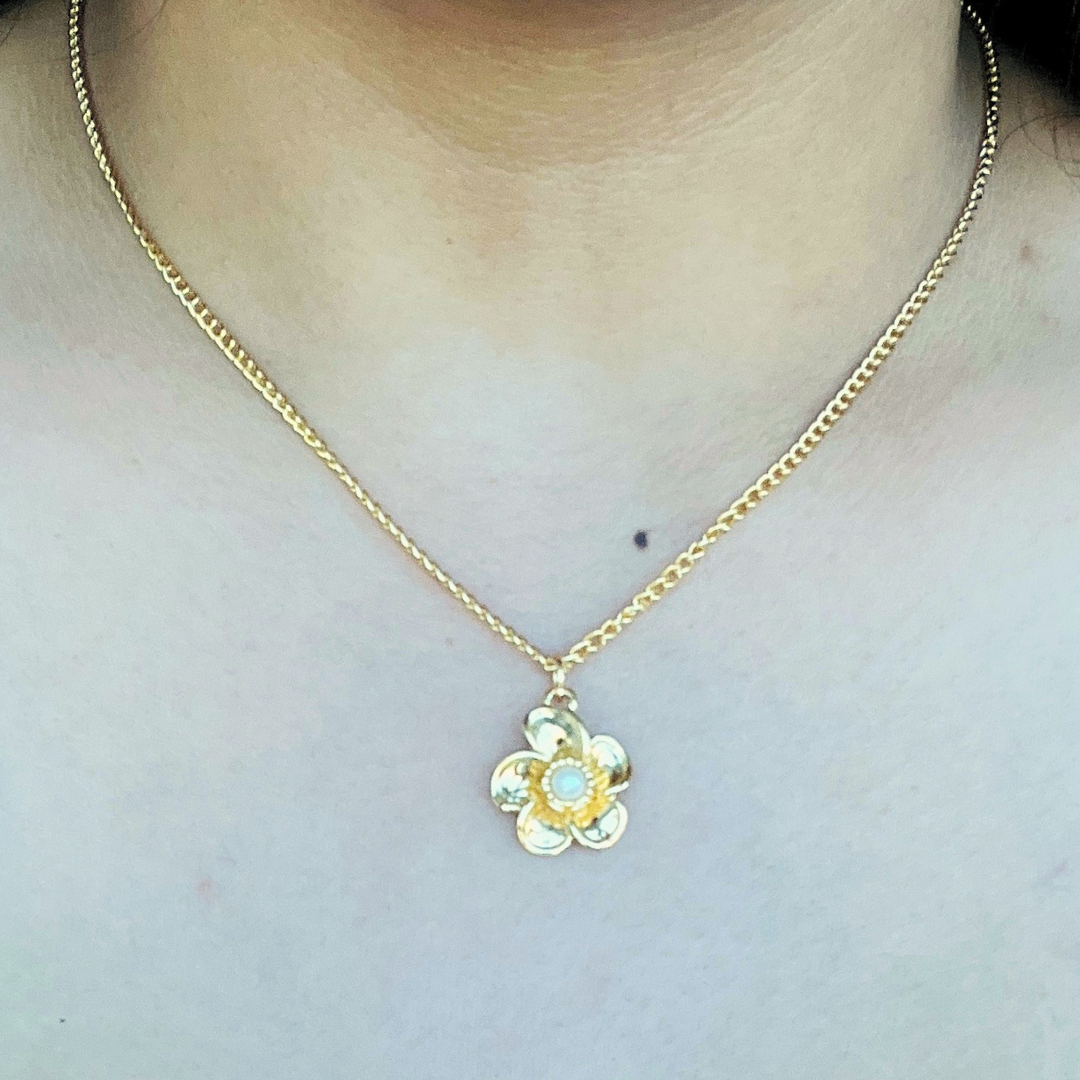 TFC 24K Cute Floral Pearl Gold Plated Pendant Necklace