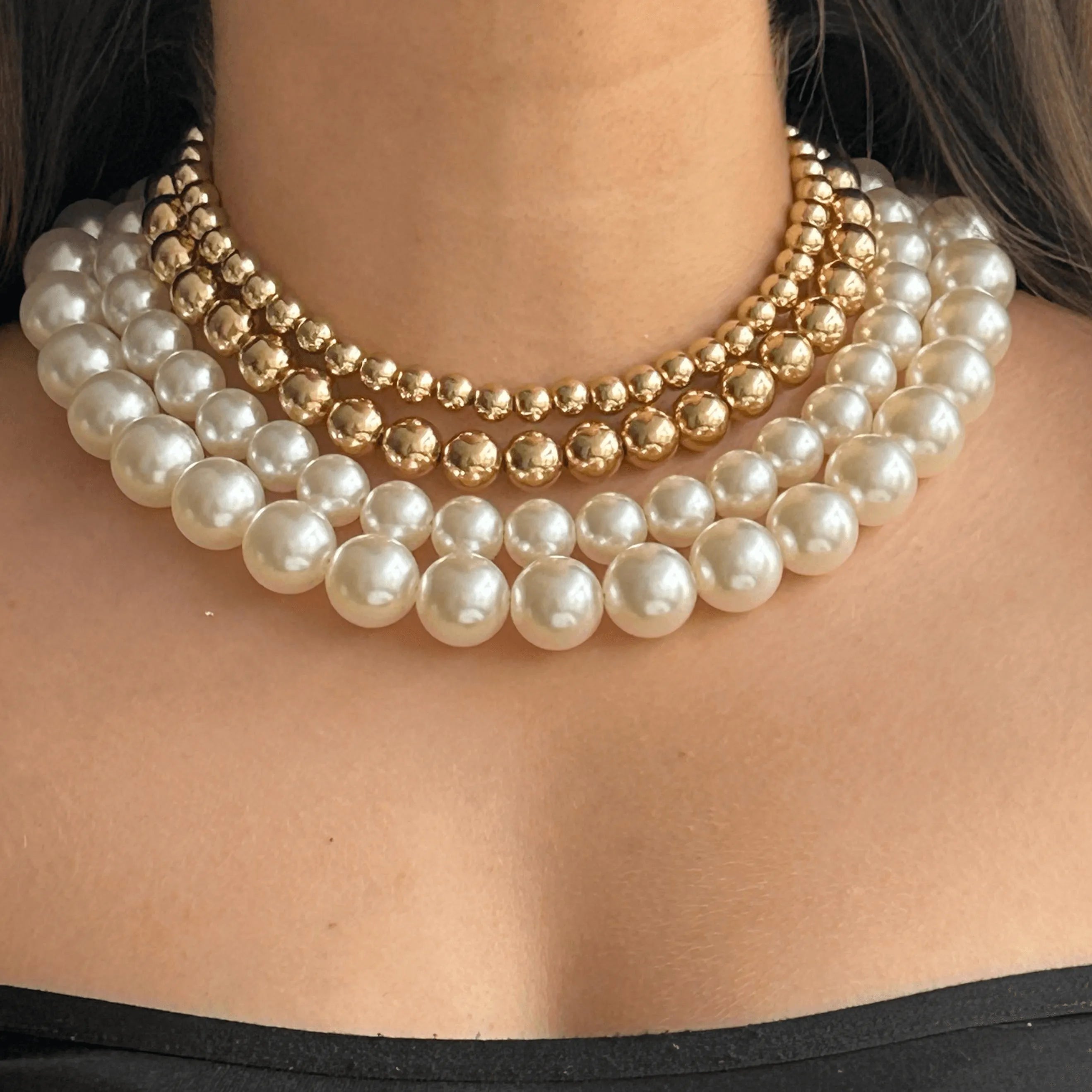 TFC Extraordinaire Luxury Bold Gold Pearl Beads Statement Layered Ne