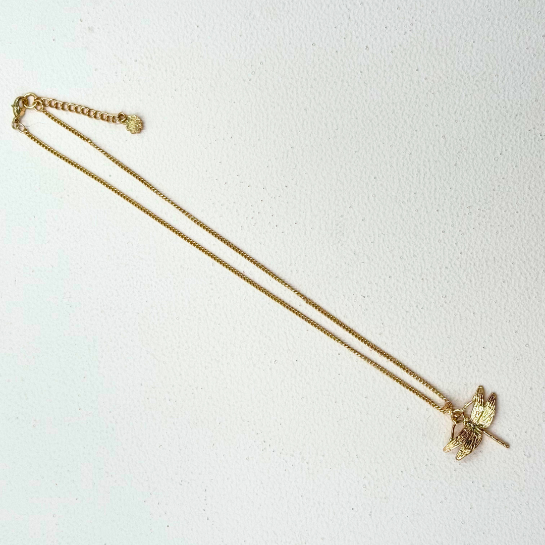 golden plated firefly pendant 