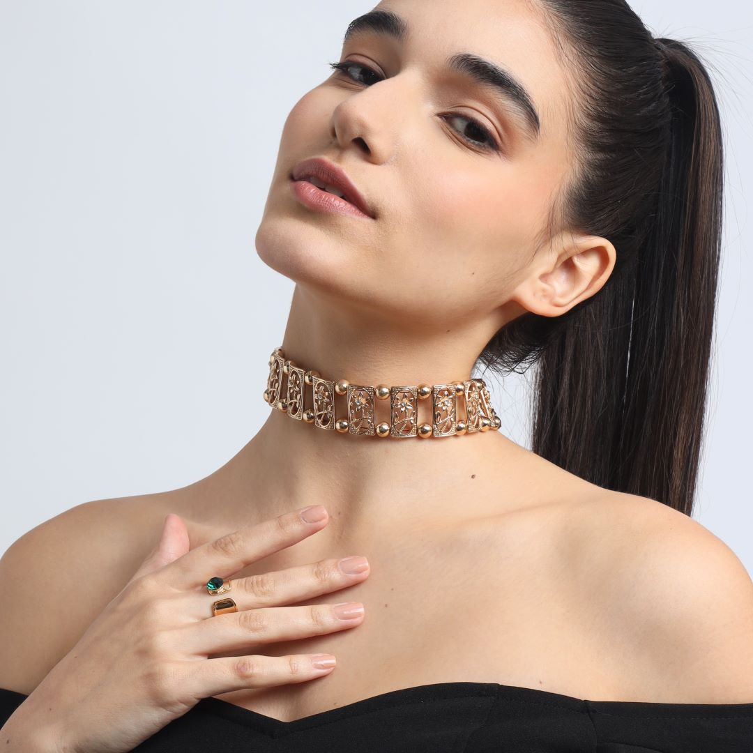 TFC Floral Frame Gold Plated Choker Necklace