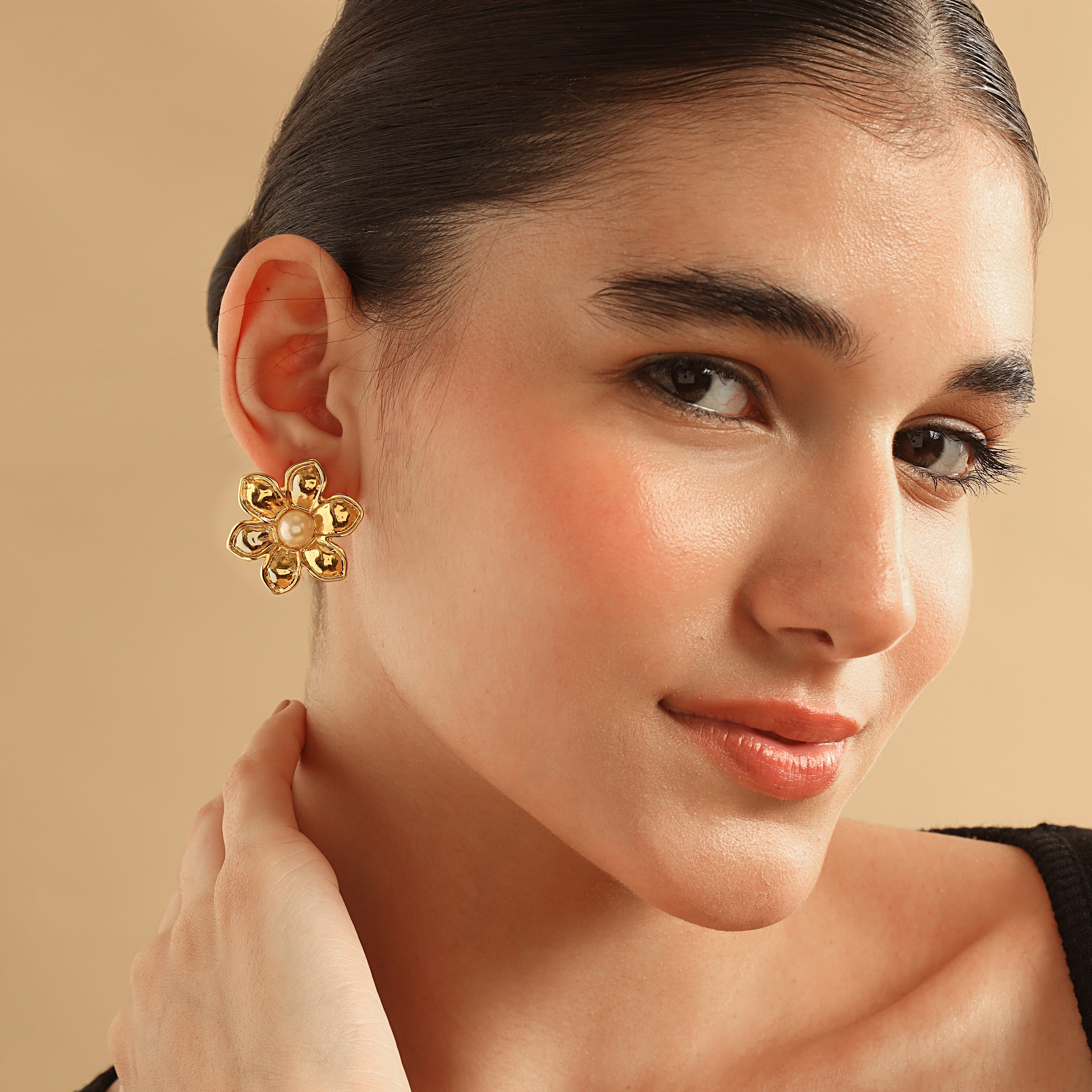 TFC Sunflower Whisperers Gold Plated Pearl Stud Earrings- Discover daily wear gold earrings including stud earrings, hoop earrings, and pearl earrings, perfect as earrings for women and earrings for girls.Find the cheapest fashion jewellery which is anti-tarnis​h only at The Fun company