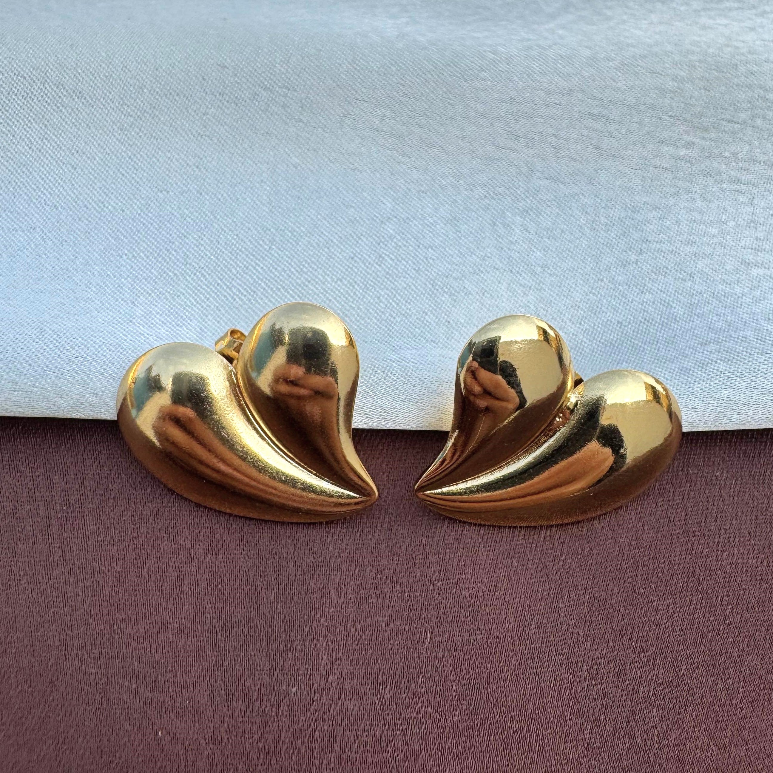 TFC Flutter Hearts Gold Plated Stud Earrings