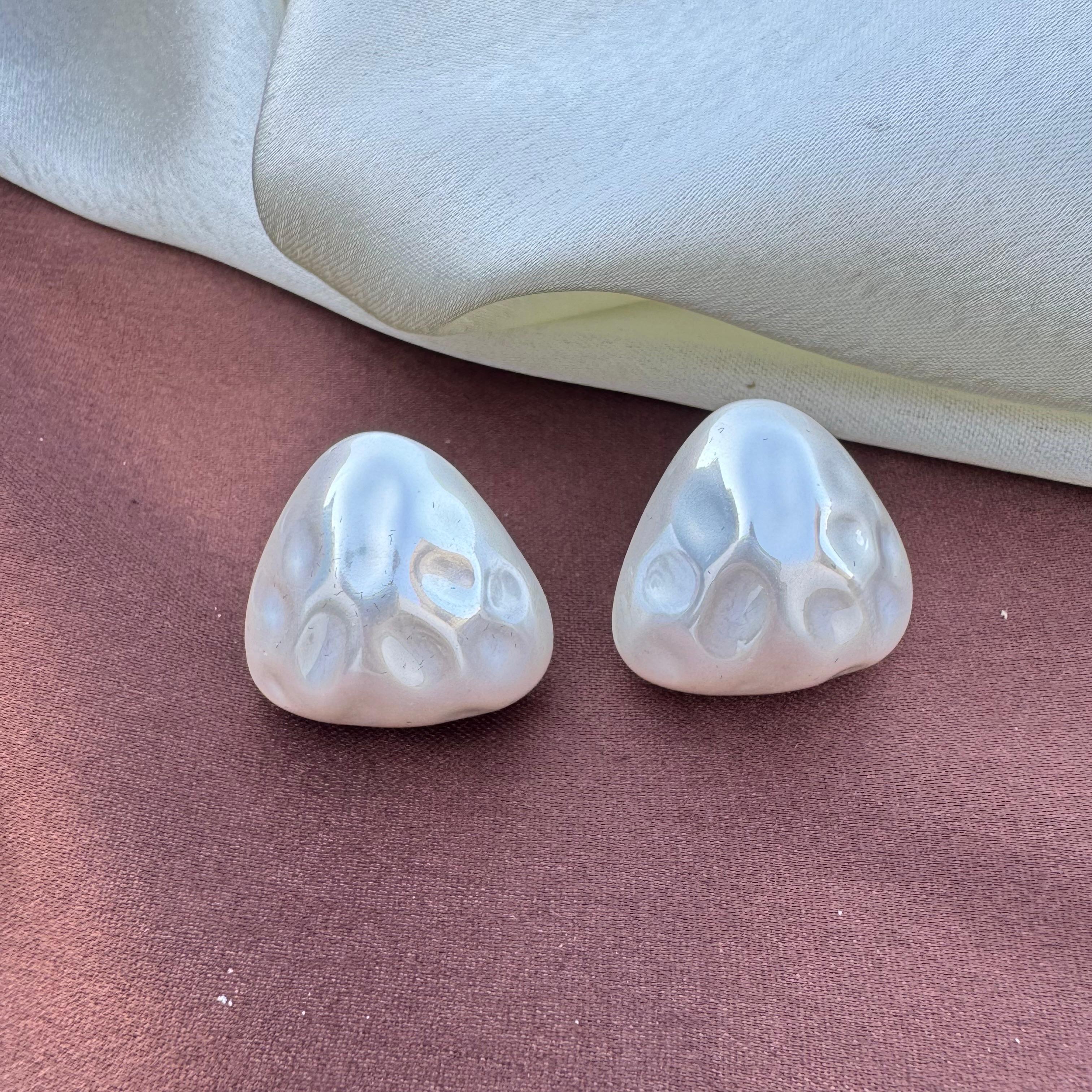 TFC Tri Pearl Stud Earrings