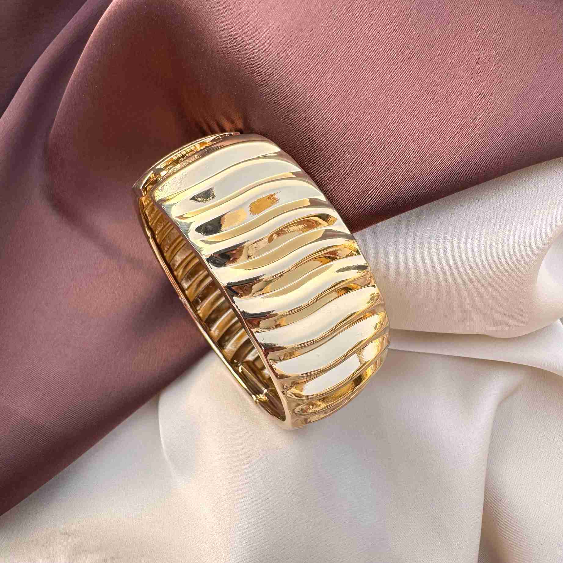 TFC Smooth Swirls Gold Plated Bracelet Bangle (size 2-8)