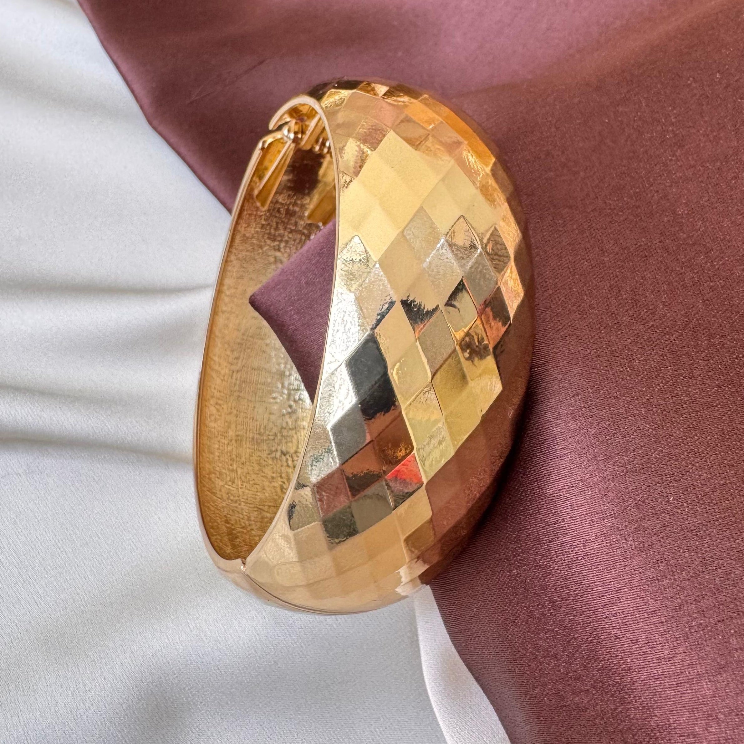 TFC Size 2-6 Diamond Cut Openable Gold Plated Bracelet Bangle