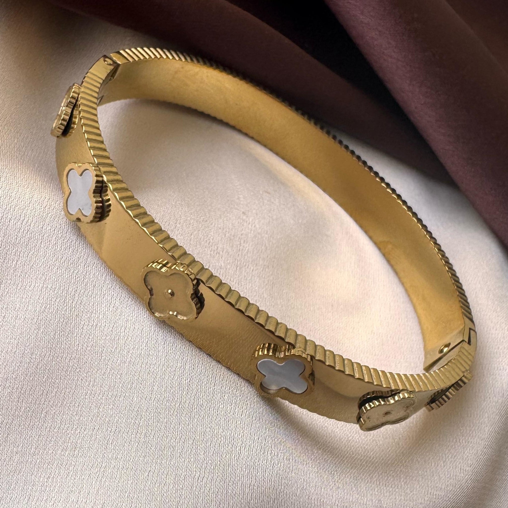 TFC Filling Flower Gold Plated Bracelet Bangle