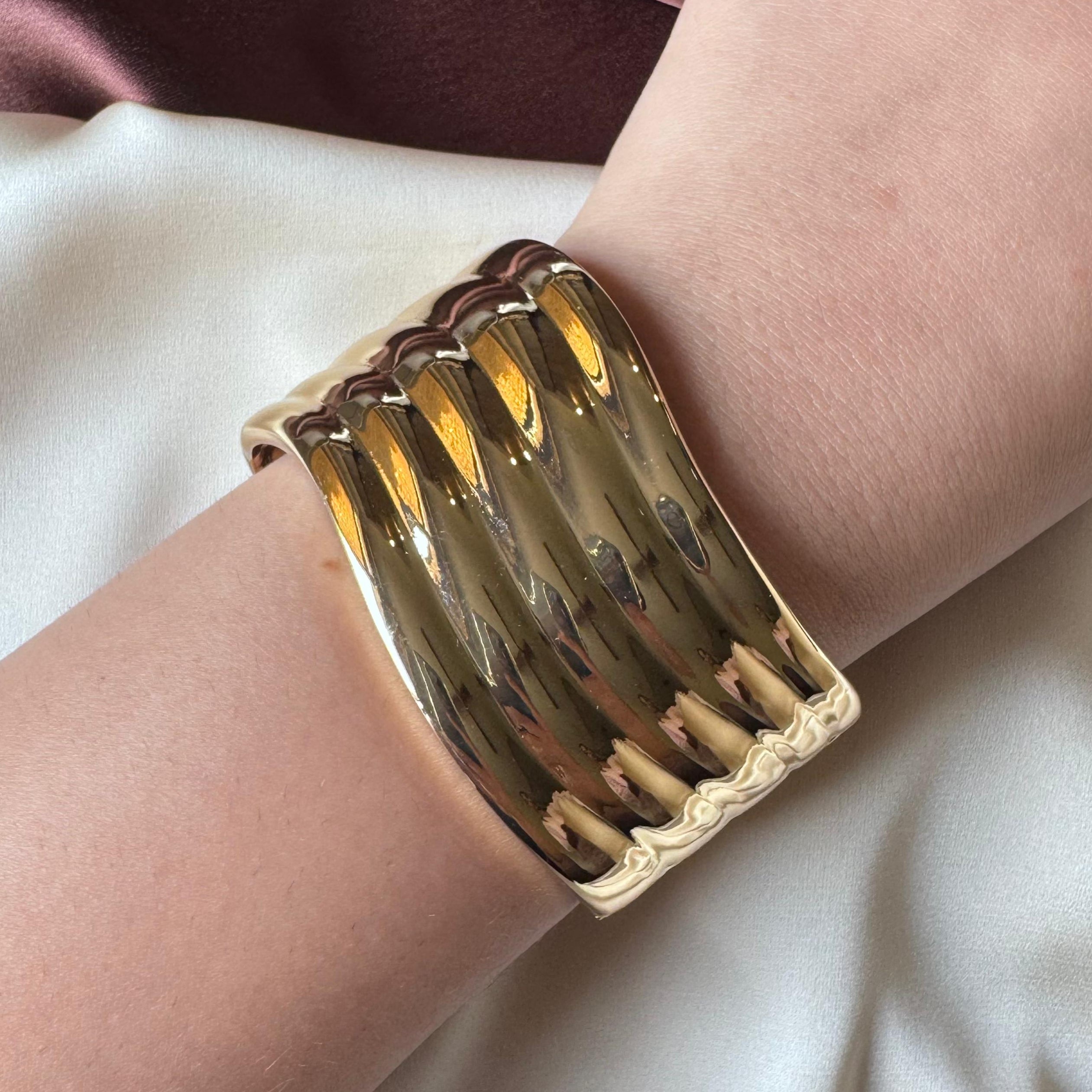 TFC Size 2.6 Ripple Gold Plated Bracelet Bangle