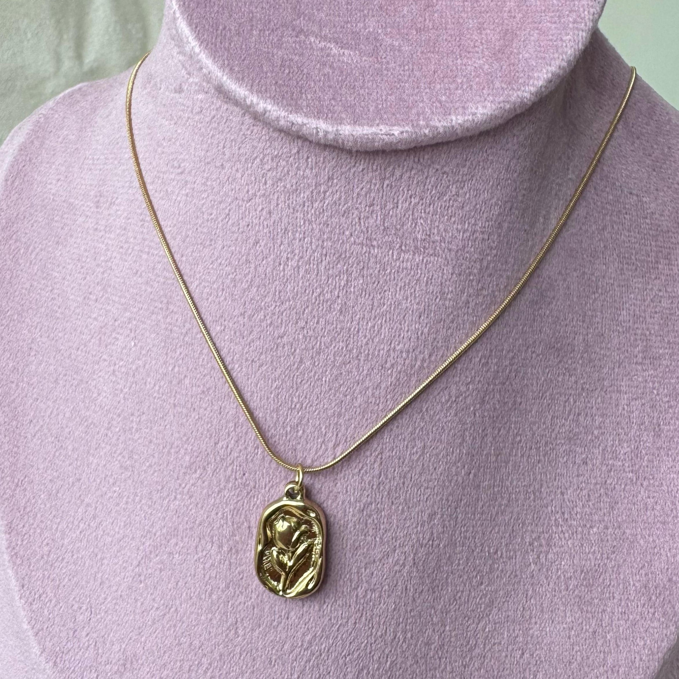 TFC Rose Crafted Gold Plated Pendant Chain Necklace