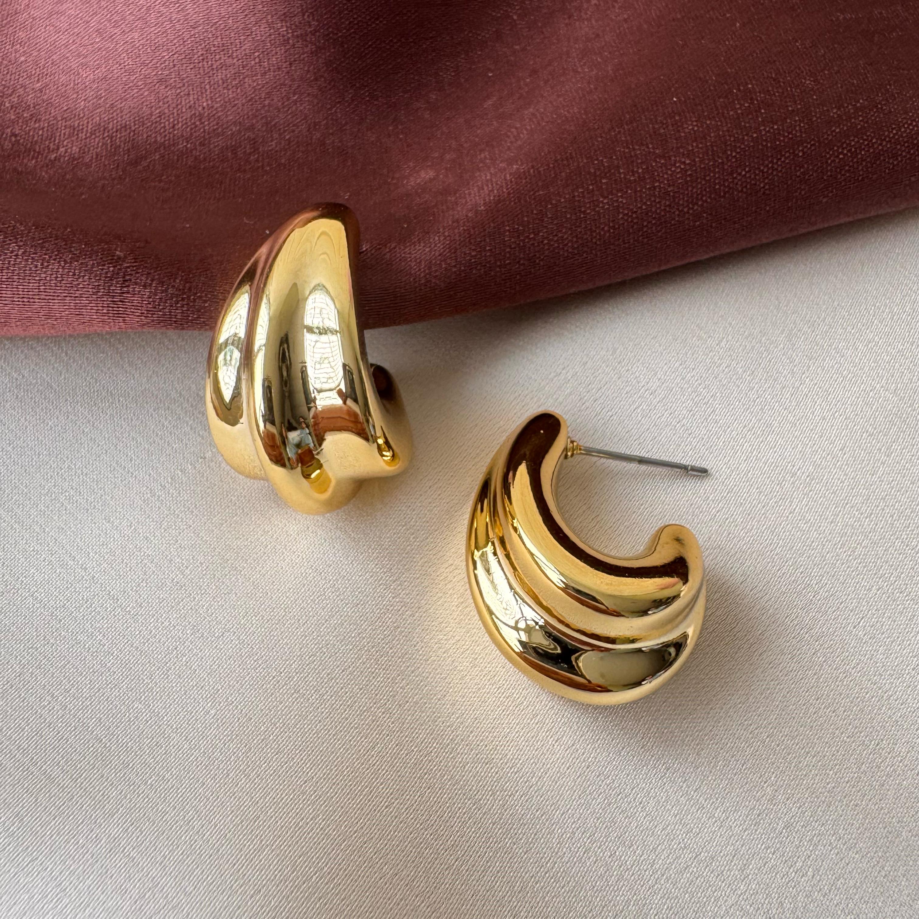 TFC Liner Bottega Gold Plated Stud Earrings