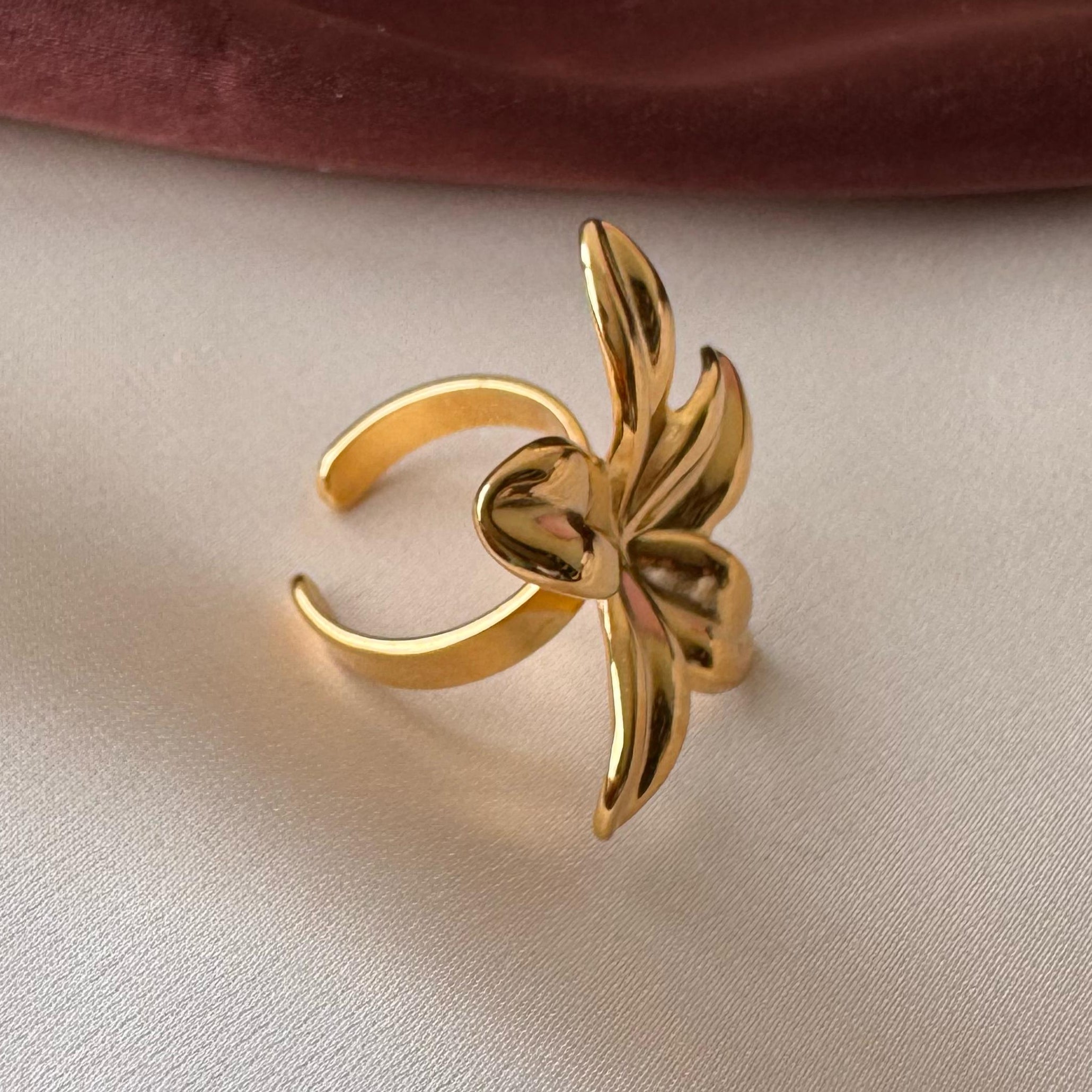 TFC Adjustable Mini Flower Gold Plated Ring