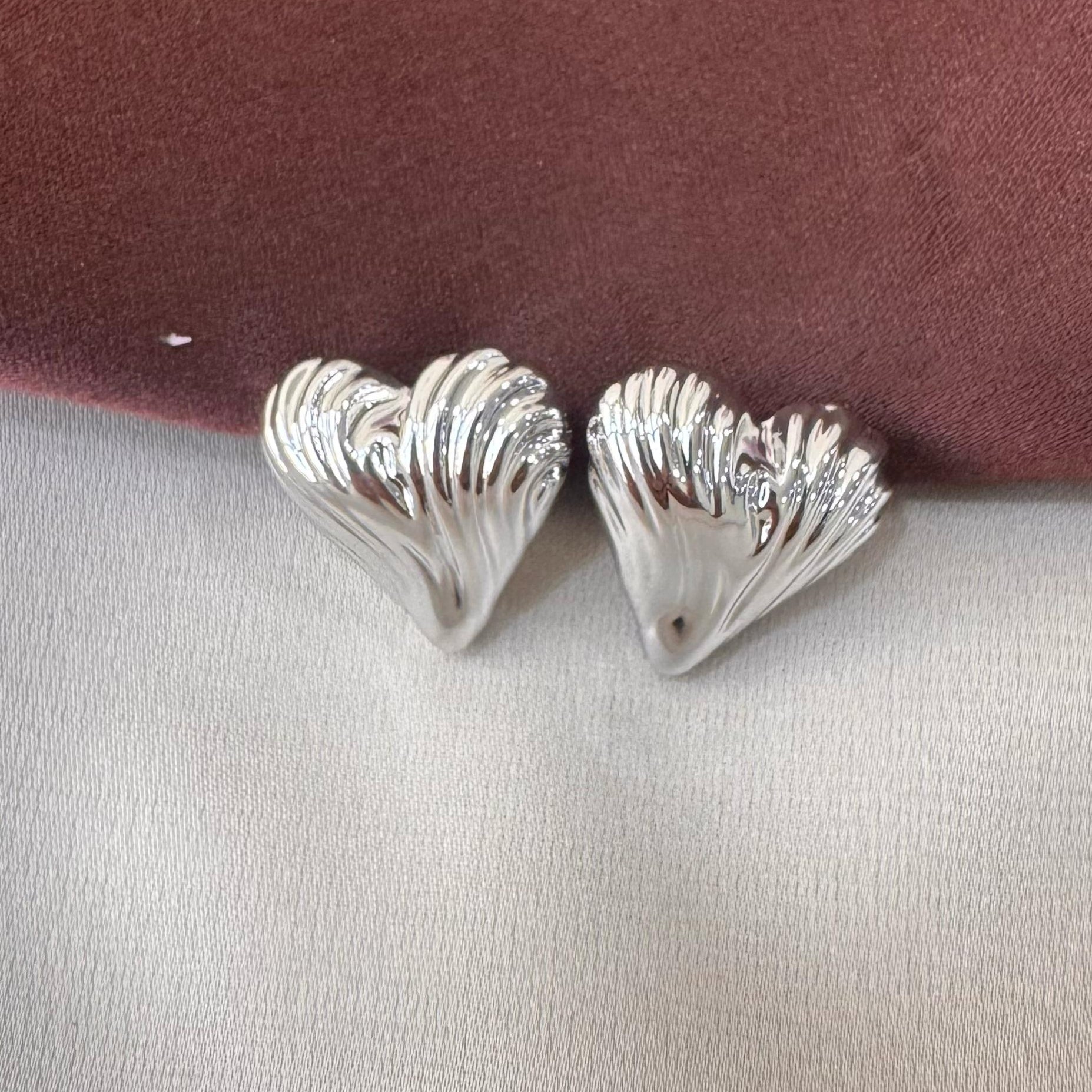 TFC Mini Line Heart Silver Plated Stud Earrings