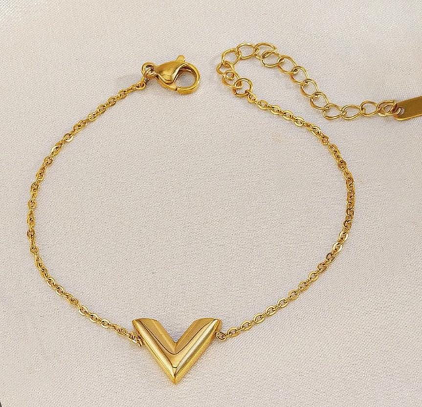 TFC Victory Gold Plated Bracelet