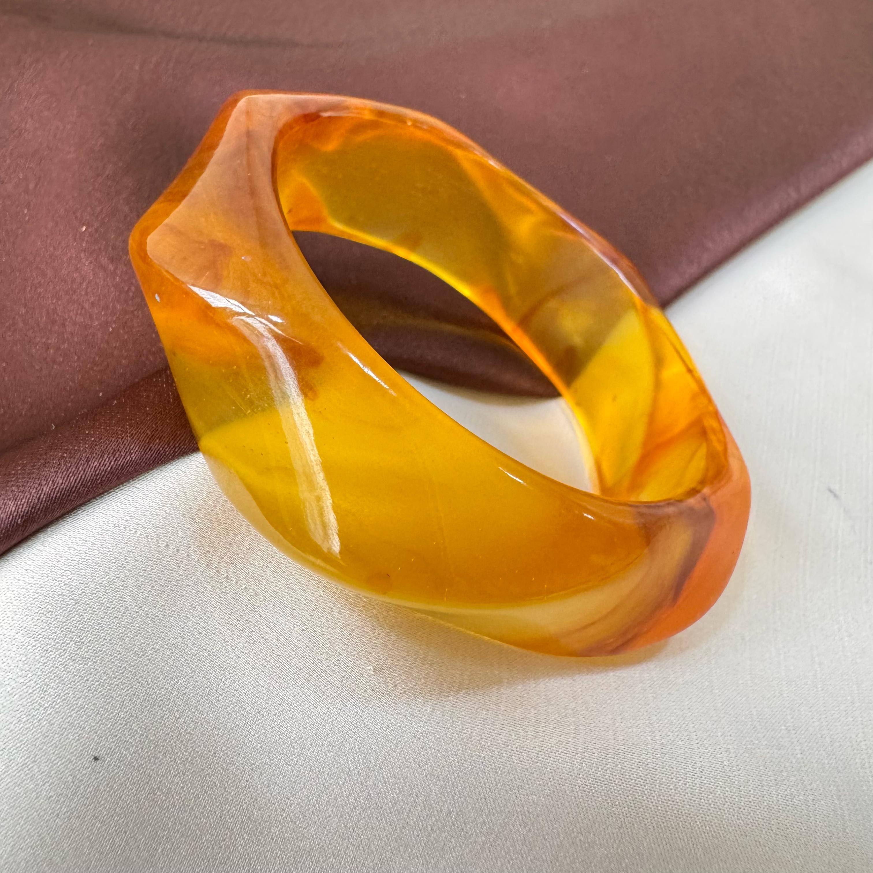 TFC Size 2.6 Swirl Gold Shine Resin Bangle