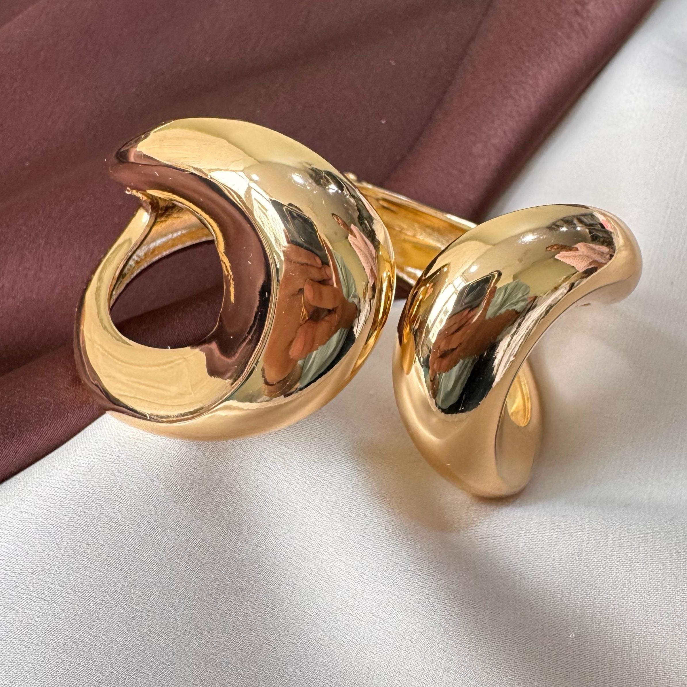 TFC Size 2.6 Same Side Gold Plated Bangle