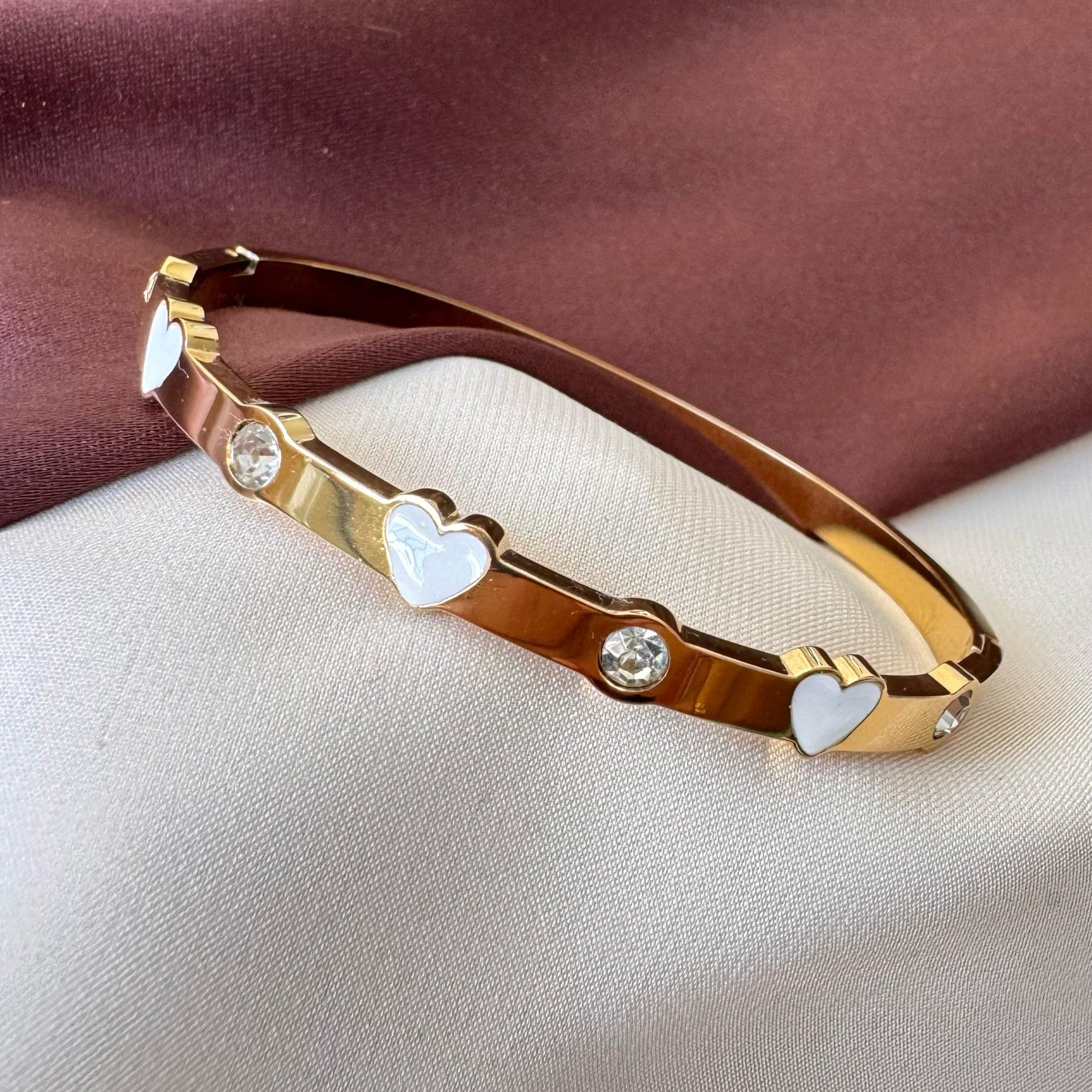 TFC Size 2.6 Heart Stone Gold Plated Bracelet Bangle
