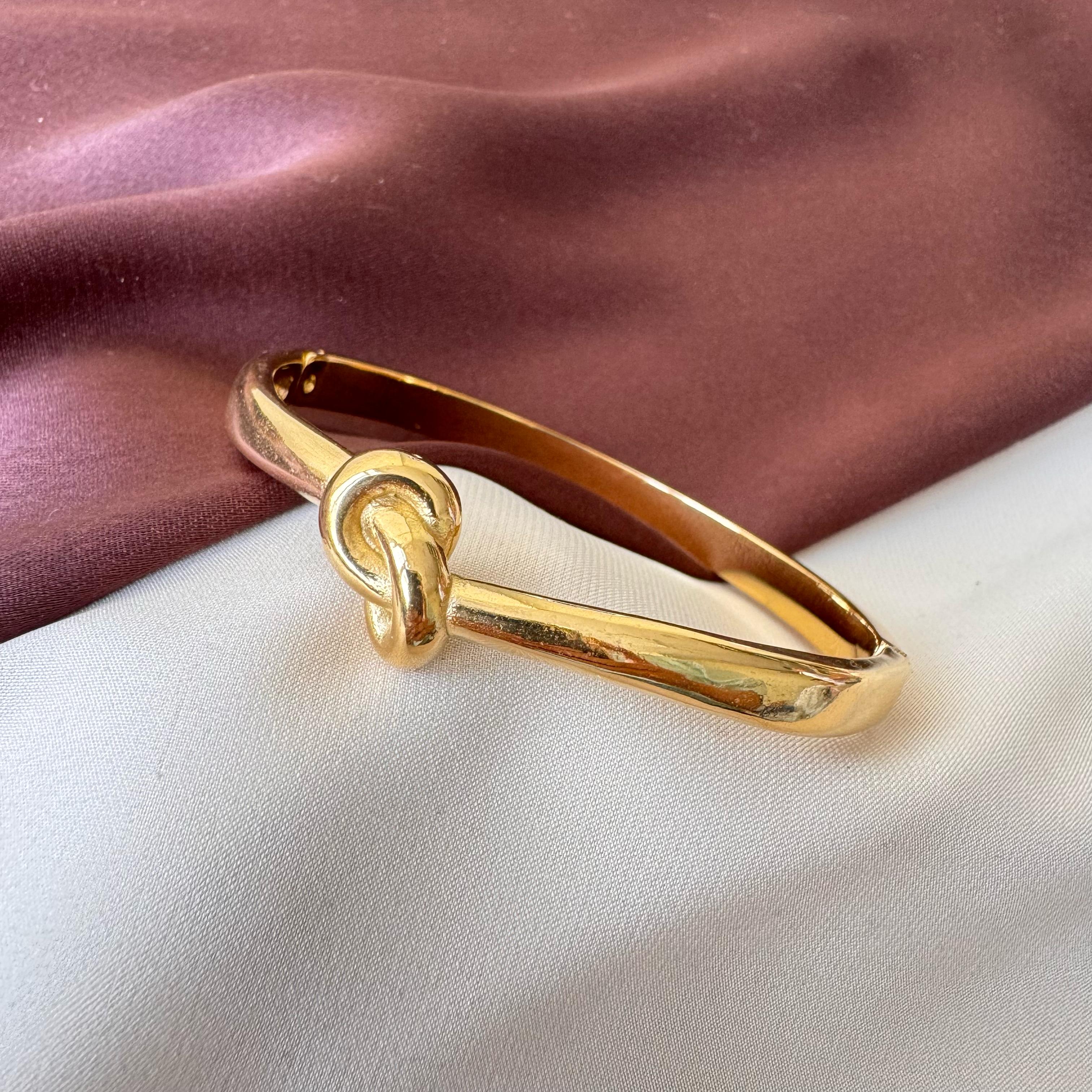 TFC Size 2.6 Tight Knot Gold Plated Bracelet Bangle