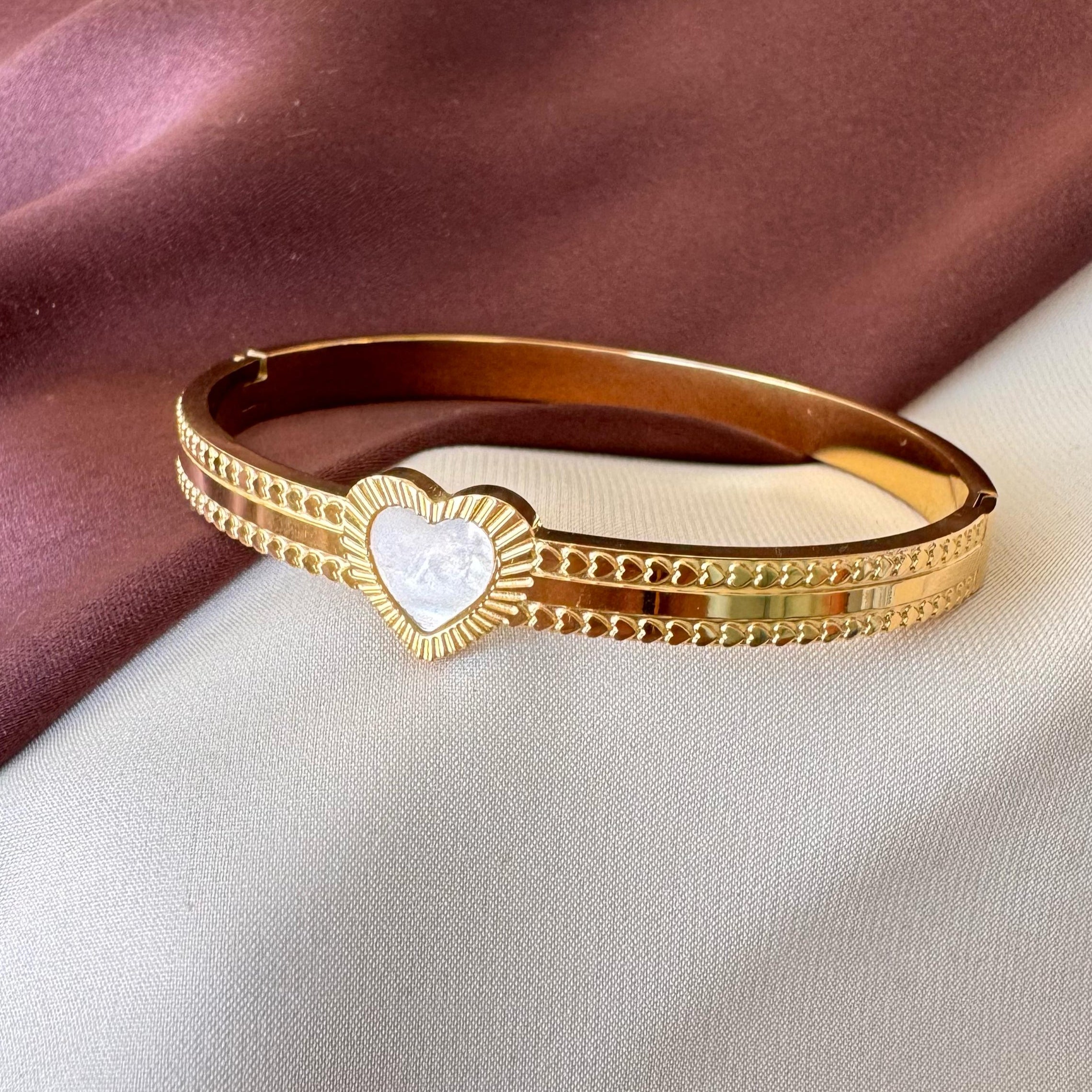 TFC Size 2.6 White Heart Gold Plated Bracelet Bangle