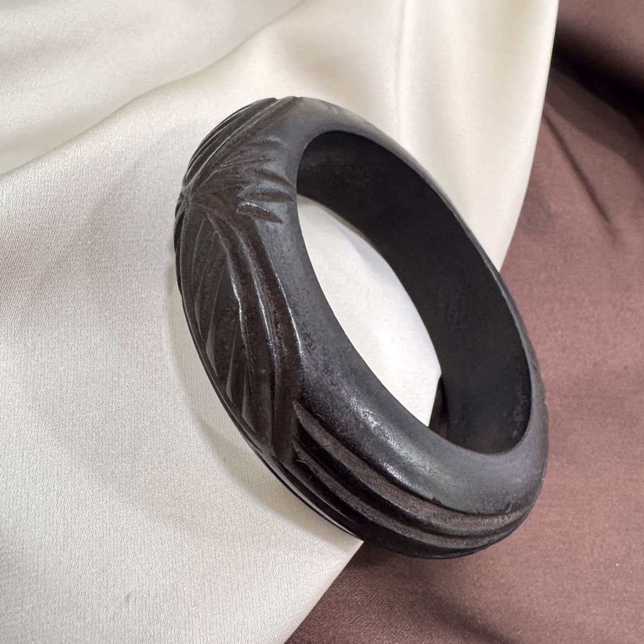 TFC Size 2.6 Lining Wooden Bangle