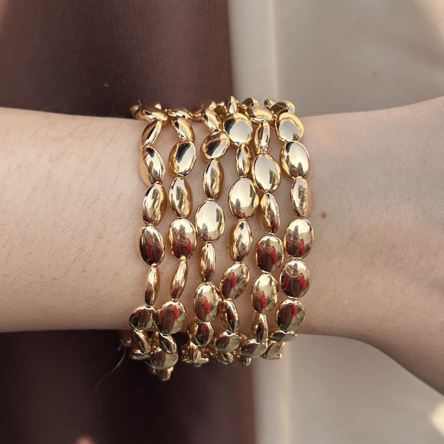 TFC Trendy Twist Gold Plated Bracelet (set of 6)