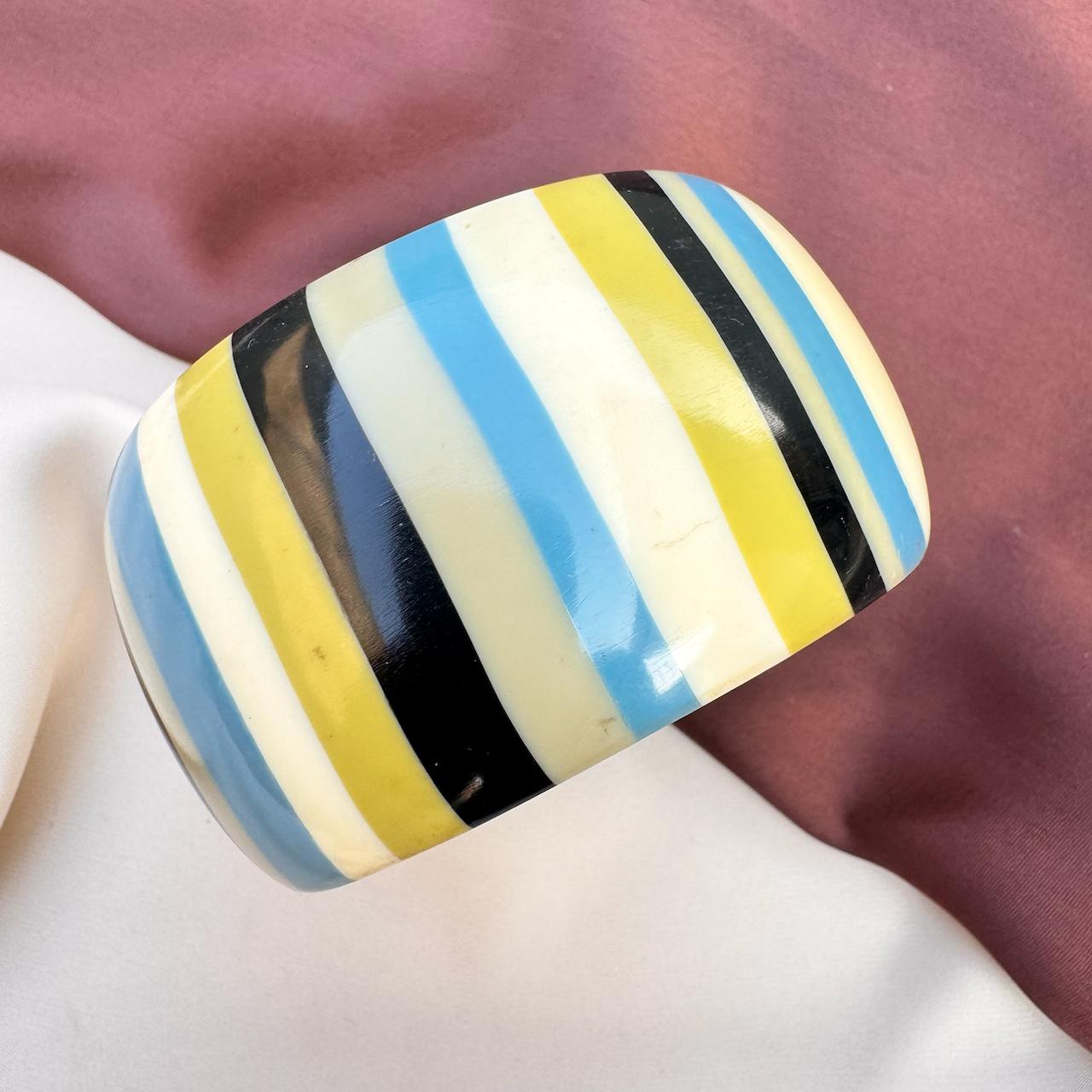 TFC Mix Line Up Wooden Bangle