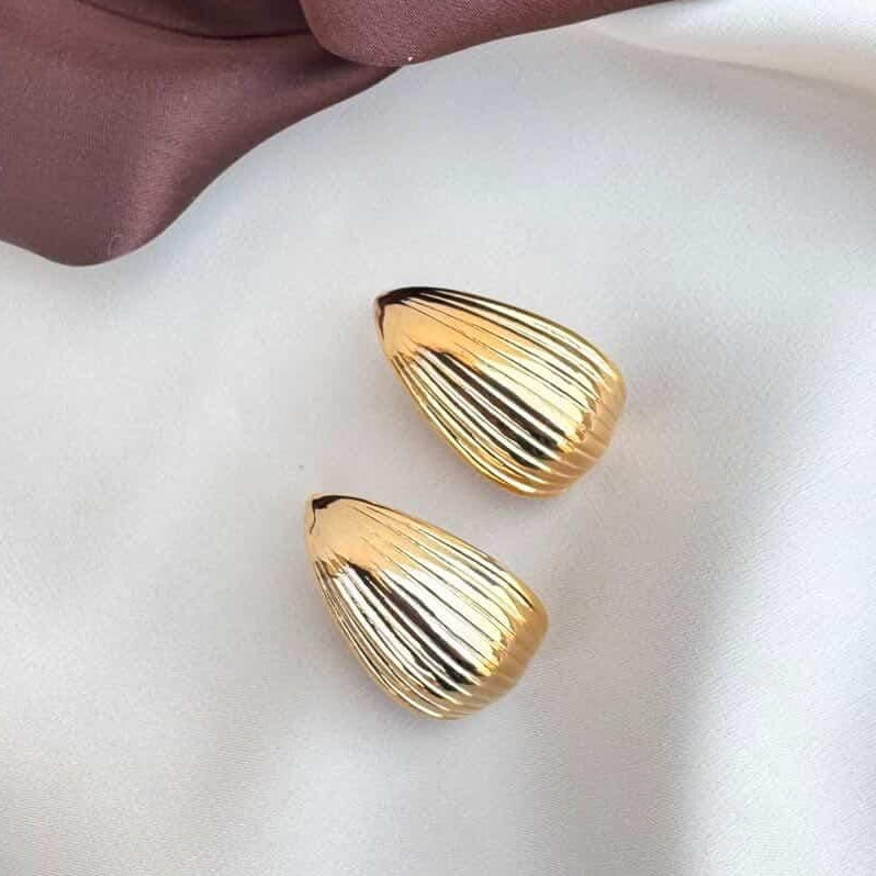 TFC Elegant Curve line Gold Plated Earrings