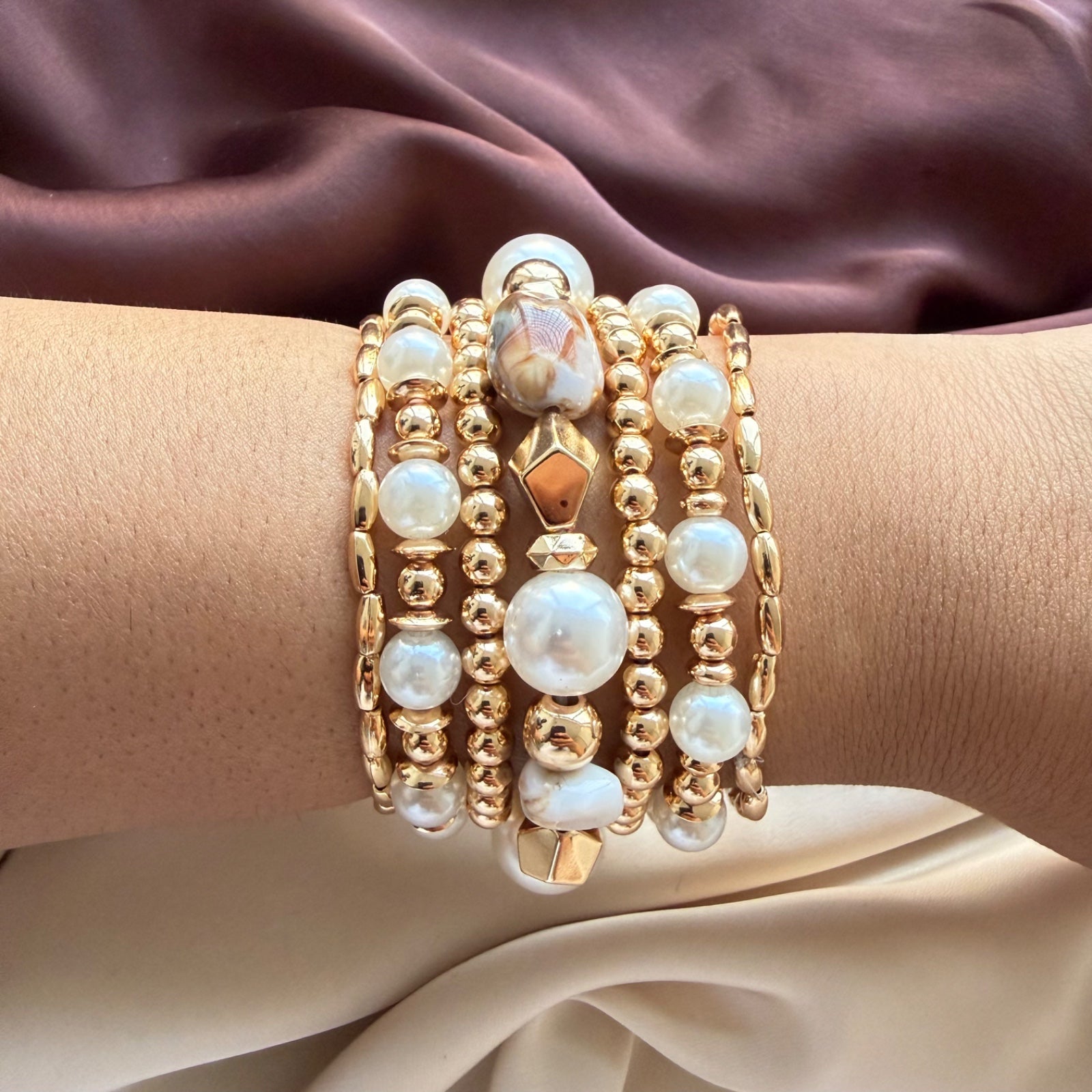 TFC Shimmery White Beauty Gold Plated Beaded Bracelet (Set of 7)