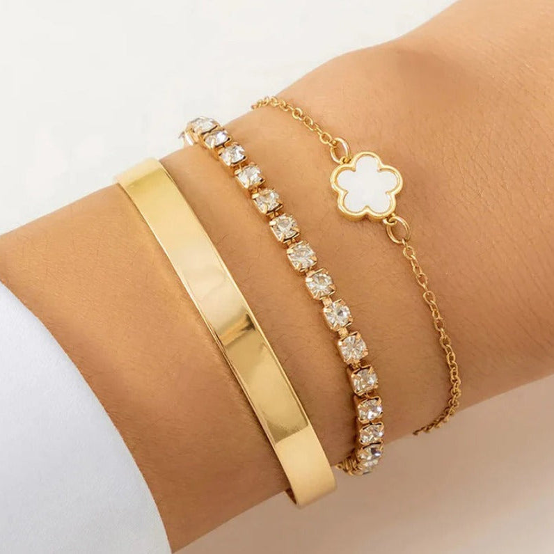 TFC White Clover Gold Plated Bracelet (set of 3)