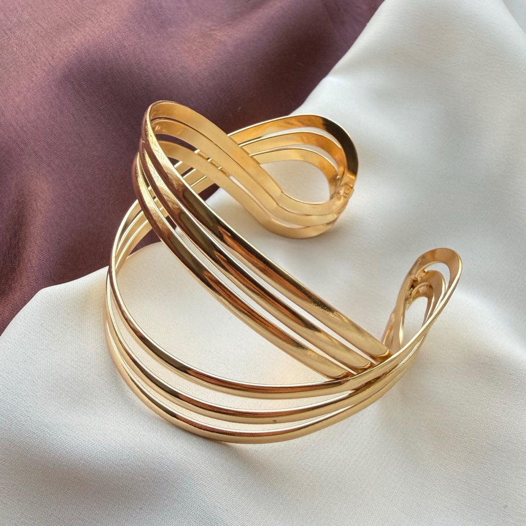 TFC Minimalist Lines Gold Plated Cuff