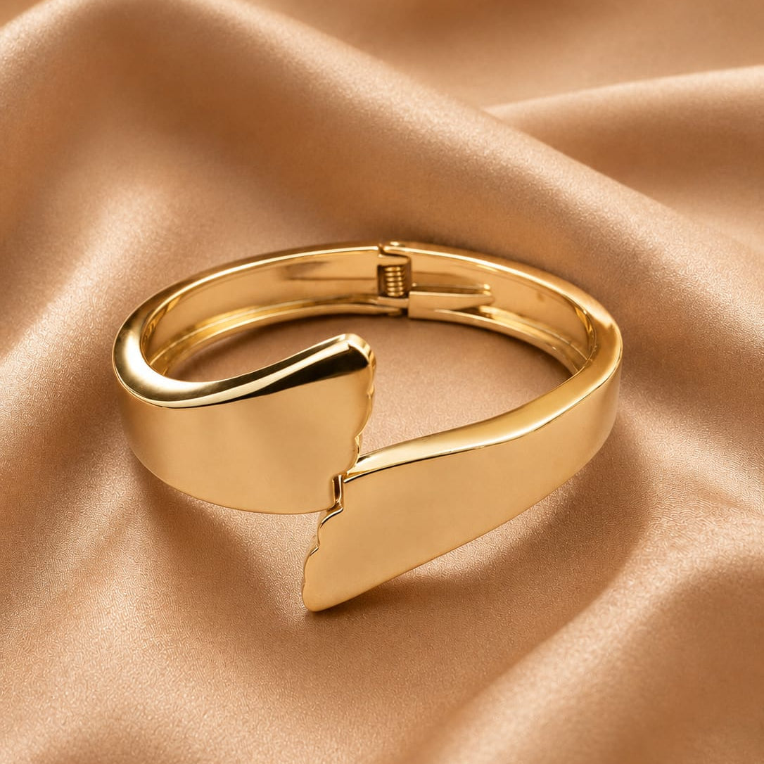 TFC Size 2.6 Wings Gold Plated Bracelet Bangle