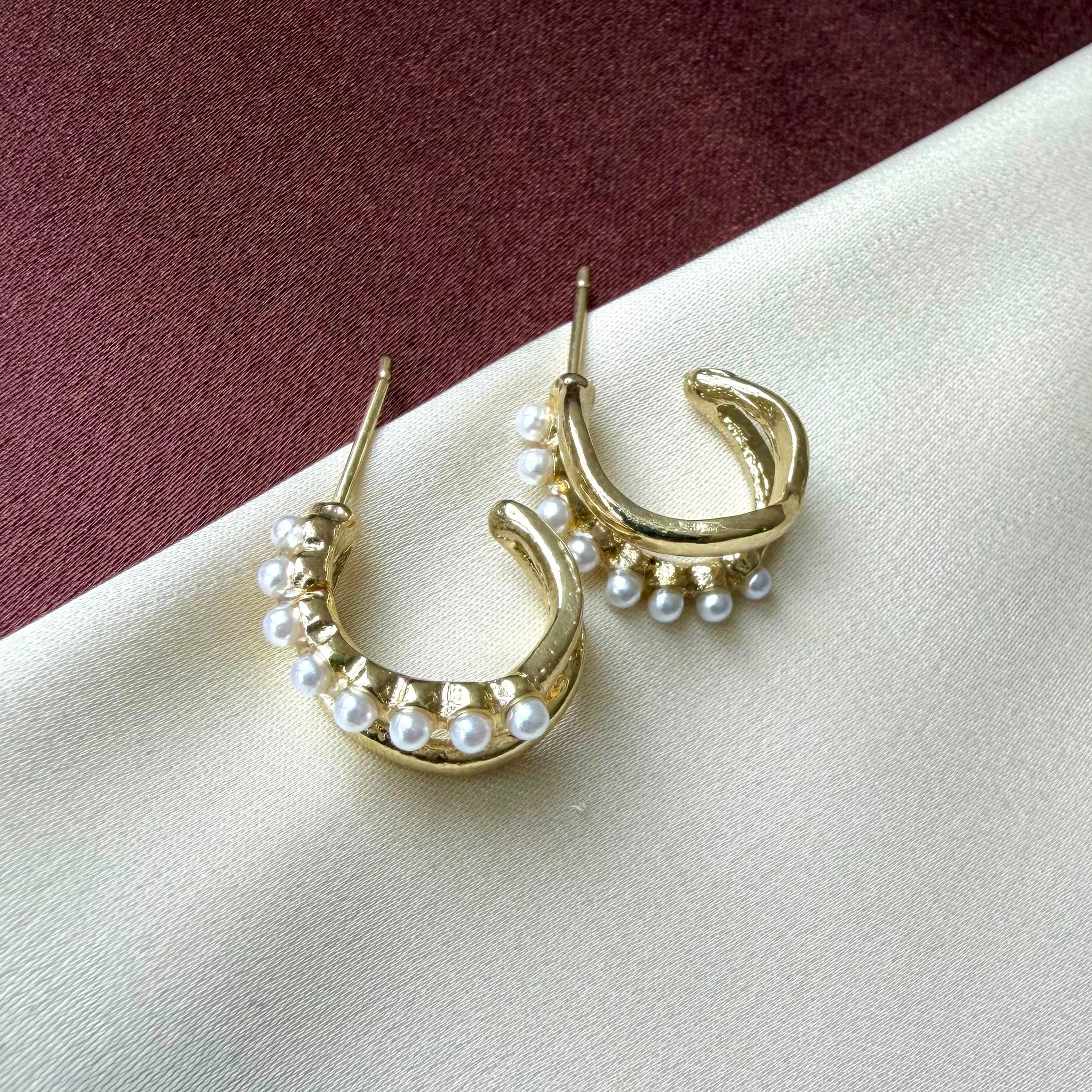 TFC Antique Pearl Gold Plated Stud Earrings