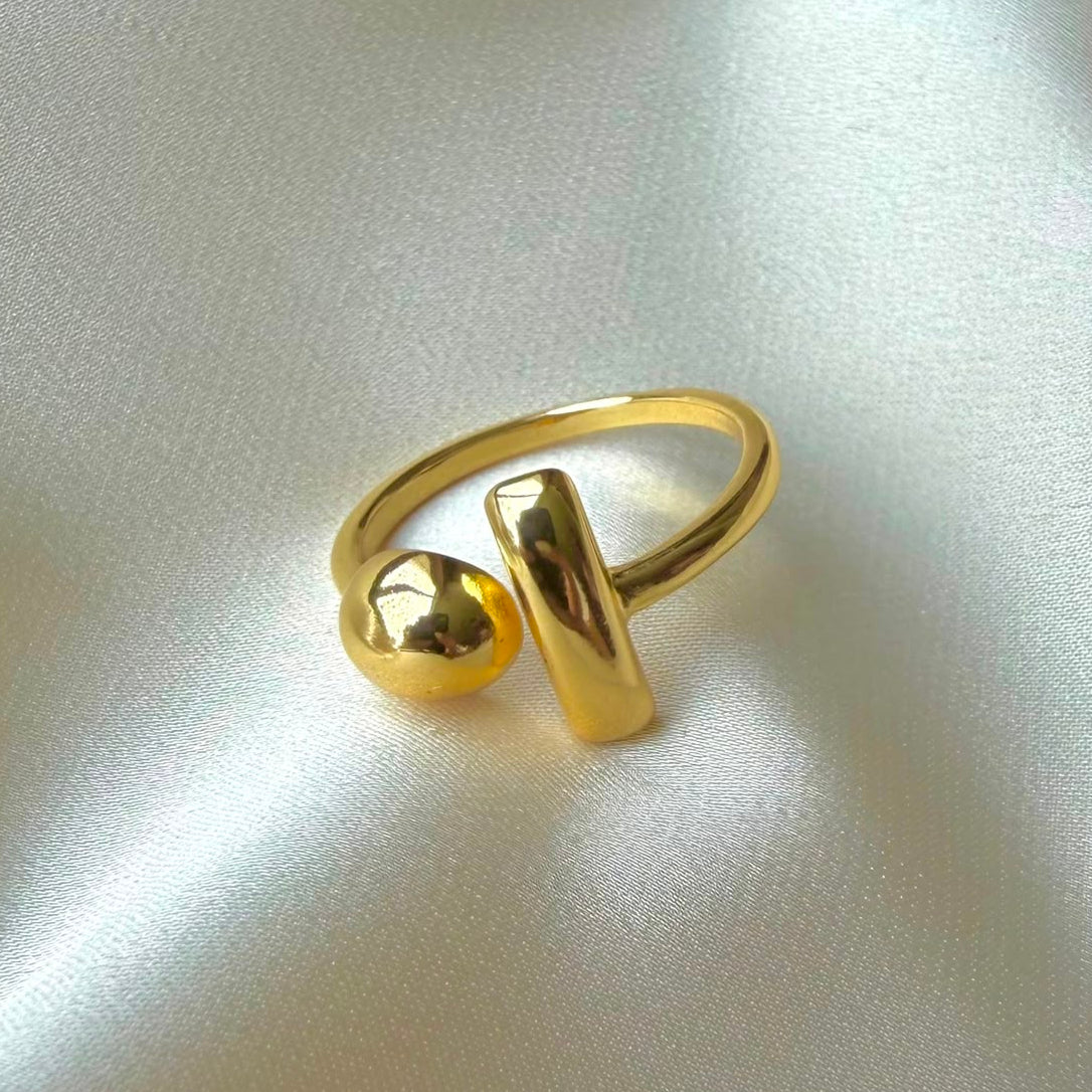 TFC Lumi Statement Gold Plated Adjustable Ring